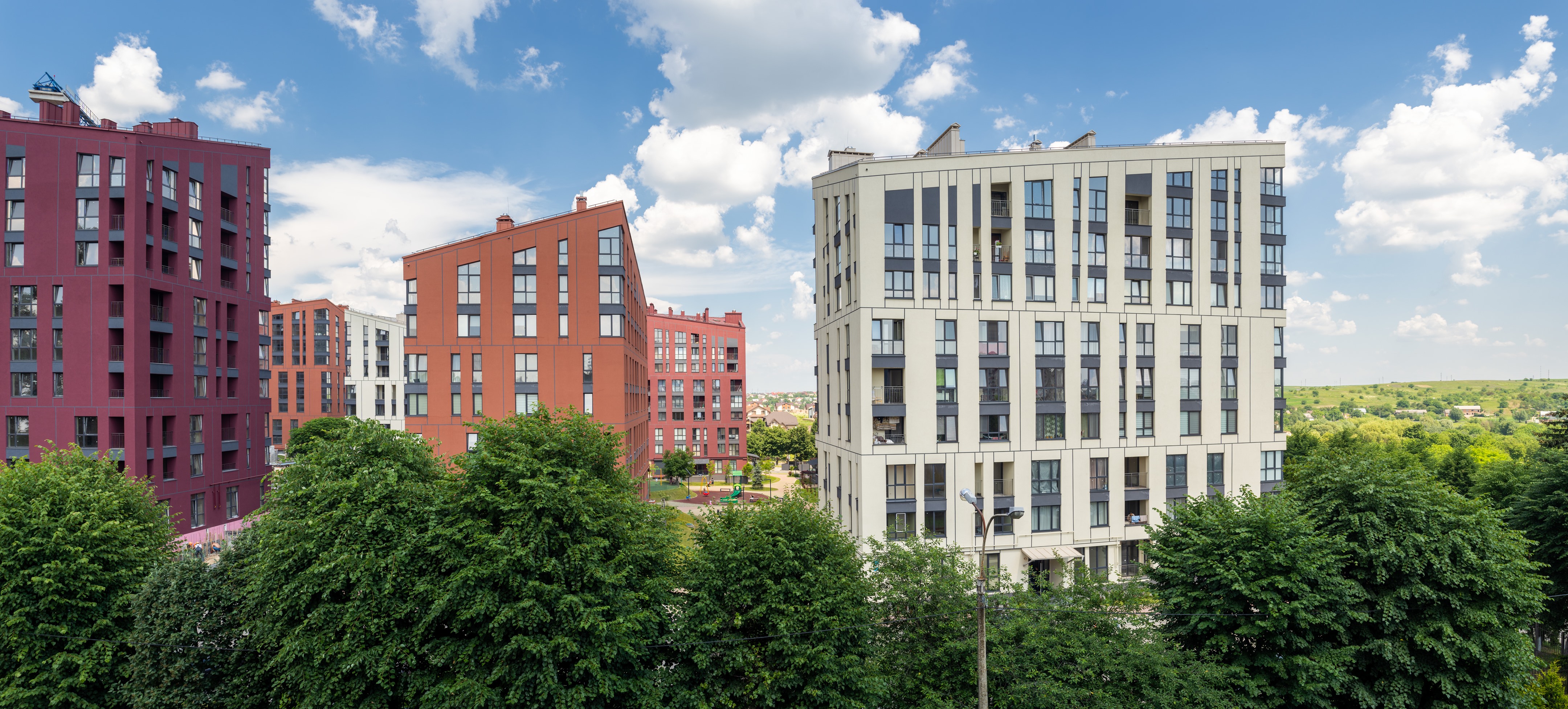 动态光谱住宅 | 斜屋顶的创意表达-29