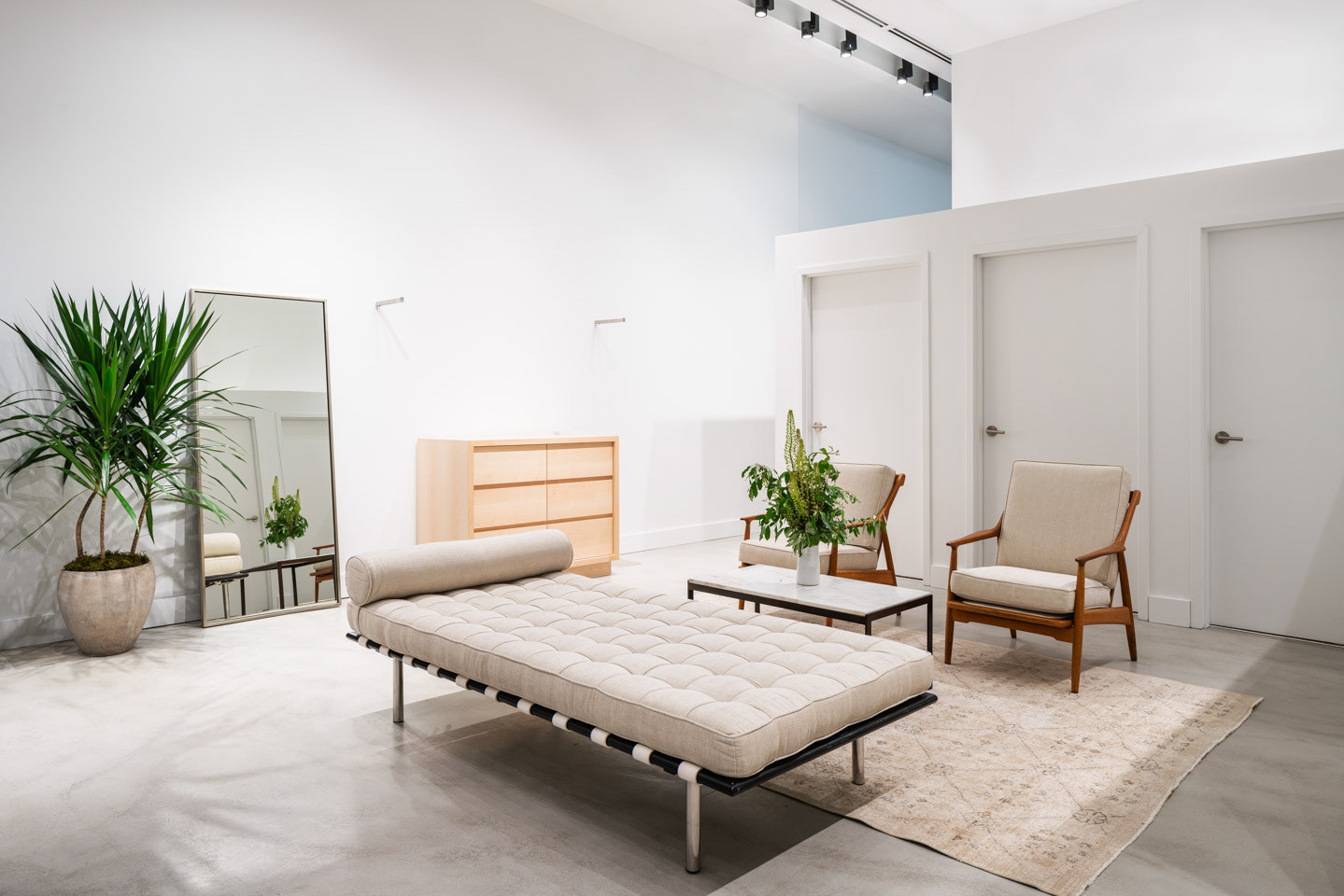 Reformation Yorkdale-4