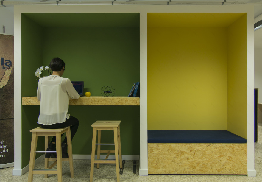 定制 OSB 隔板打造灵动办公空间-3