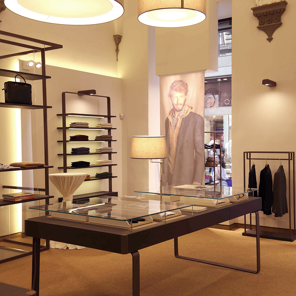 佛罗伦萨"路易吉·博雷利"旗舰店-0