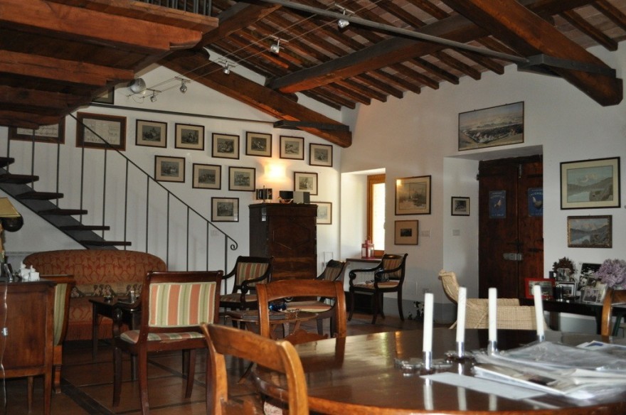 古堡中的乡村企业住宅-8