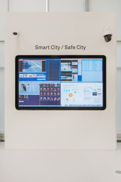 华为展厅——现代科技与空间的完美结合-21