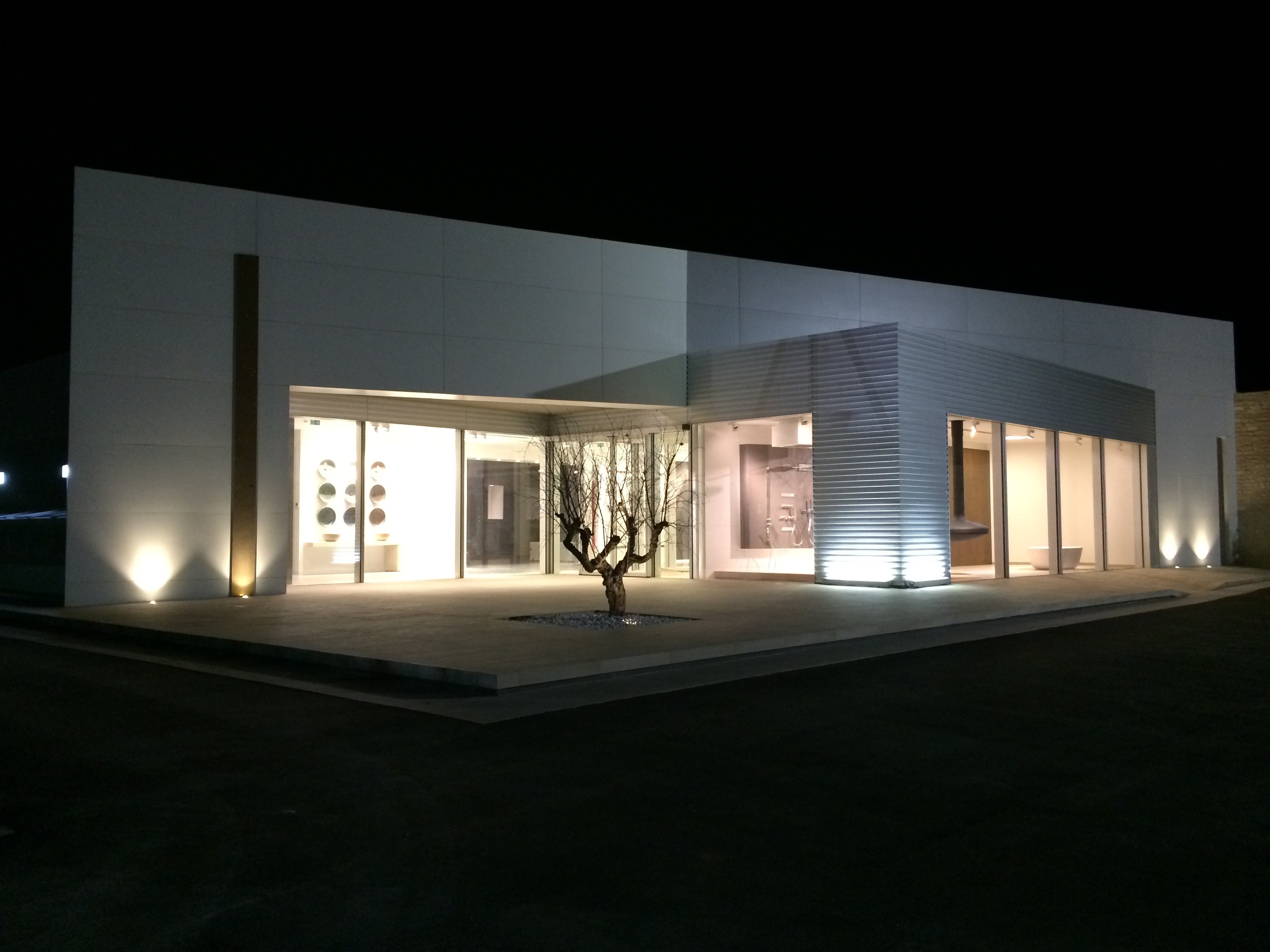 LG2 展示厅·Bitonto-1