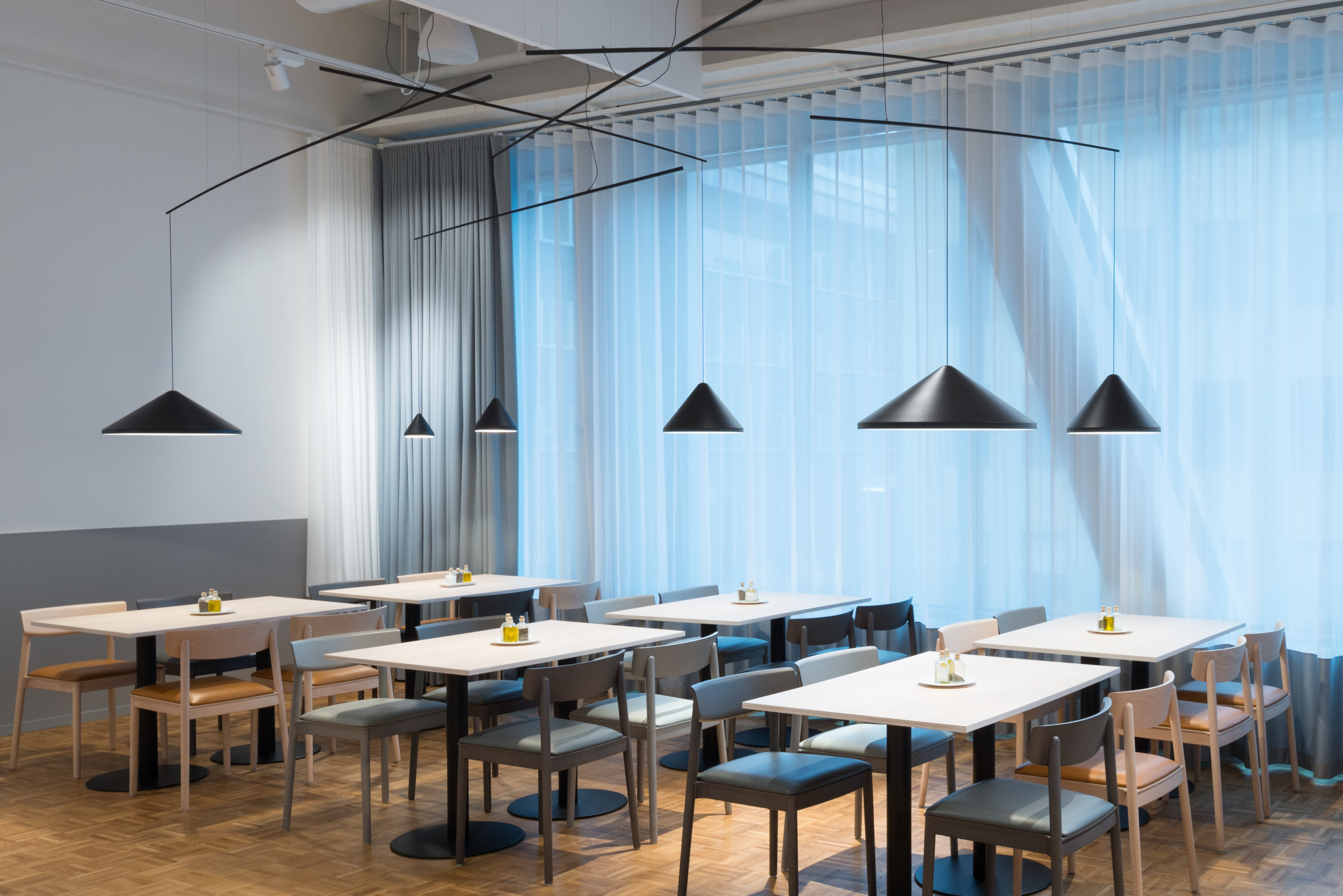 SEB 银行总部办公室照明设计-4