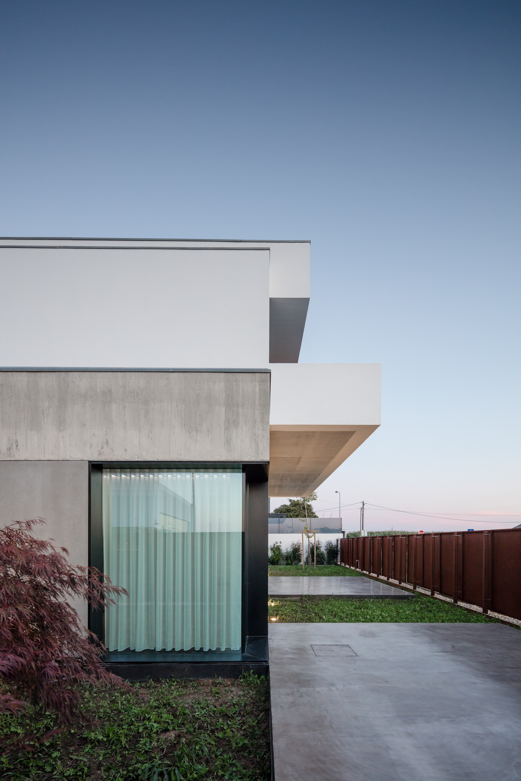 简约实用的新派住宅设计-35