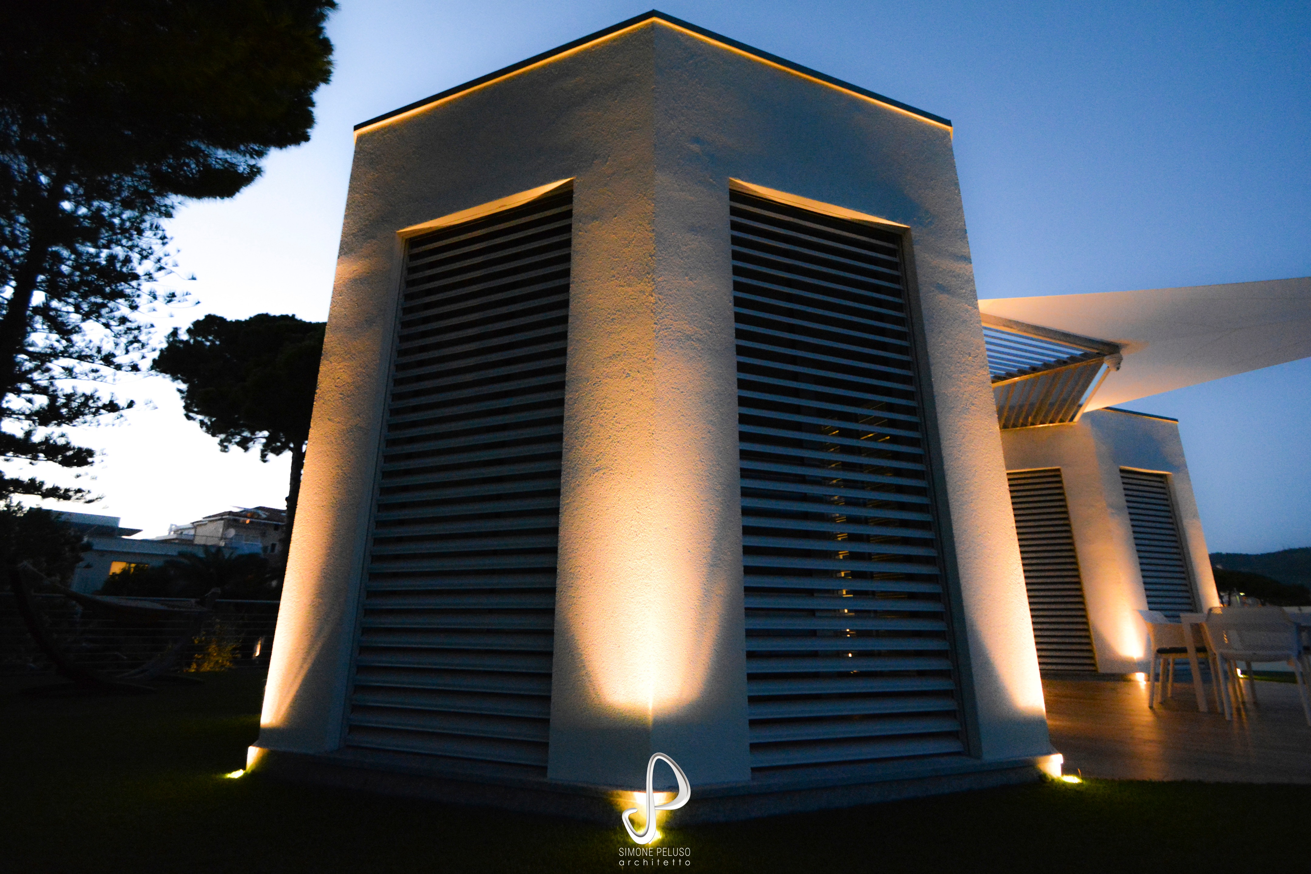 海滨 pagode 别墅 | 废墟中的新生-13