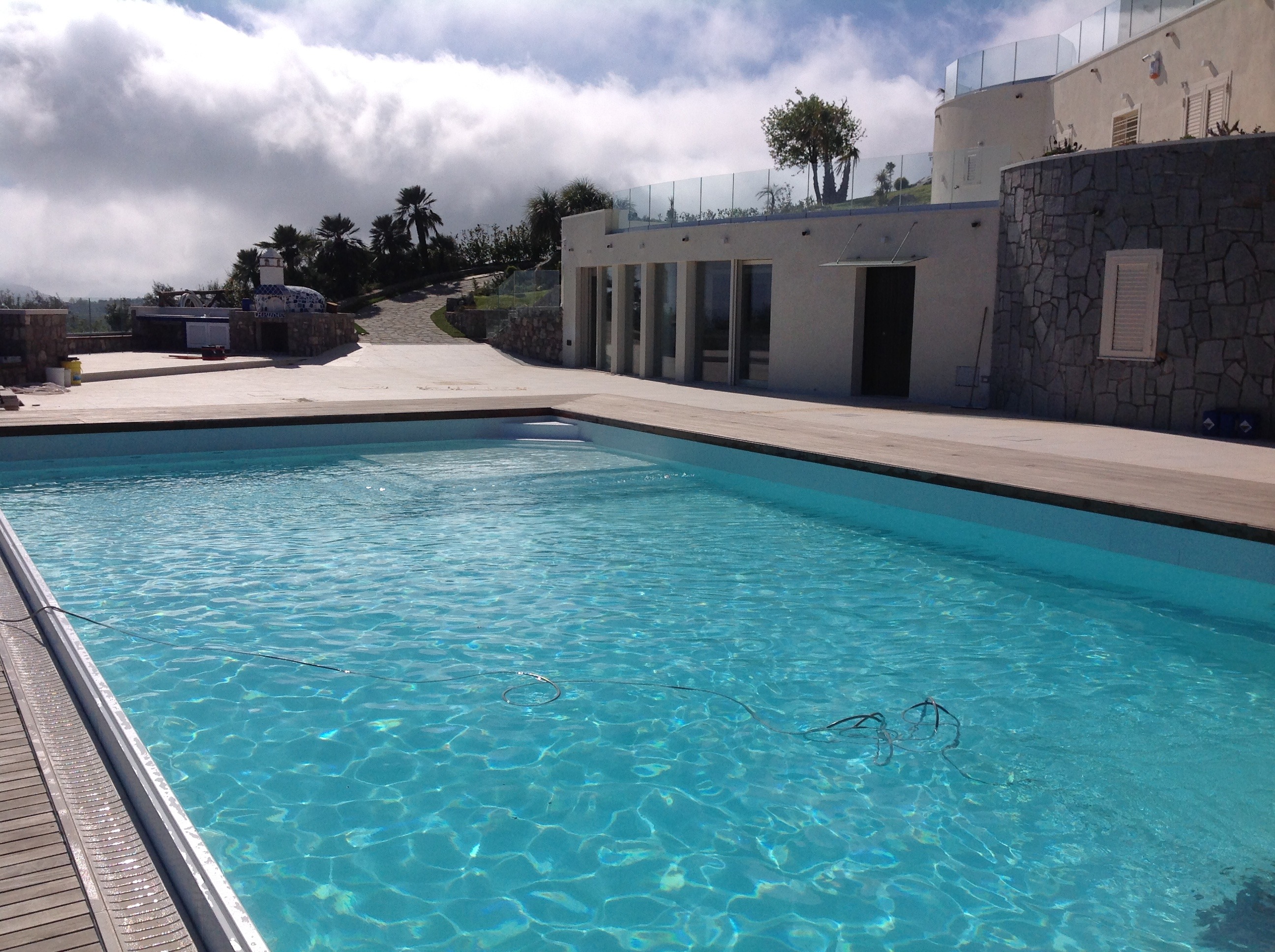 白色 PVC 装饰的海洋天堂游泳池-9