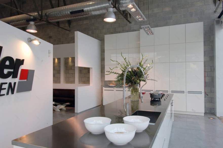 工业风展廳展现现代厨房魅力-11