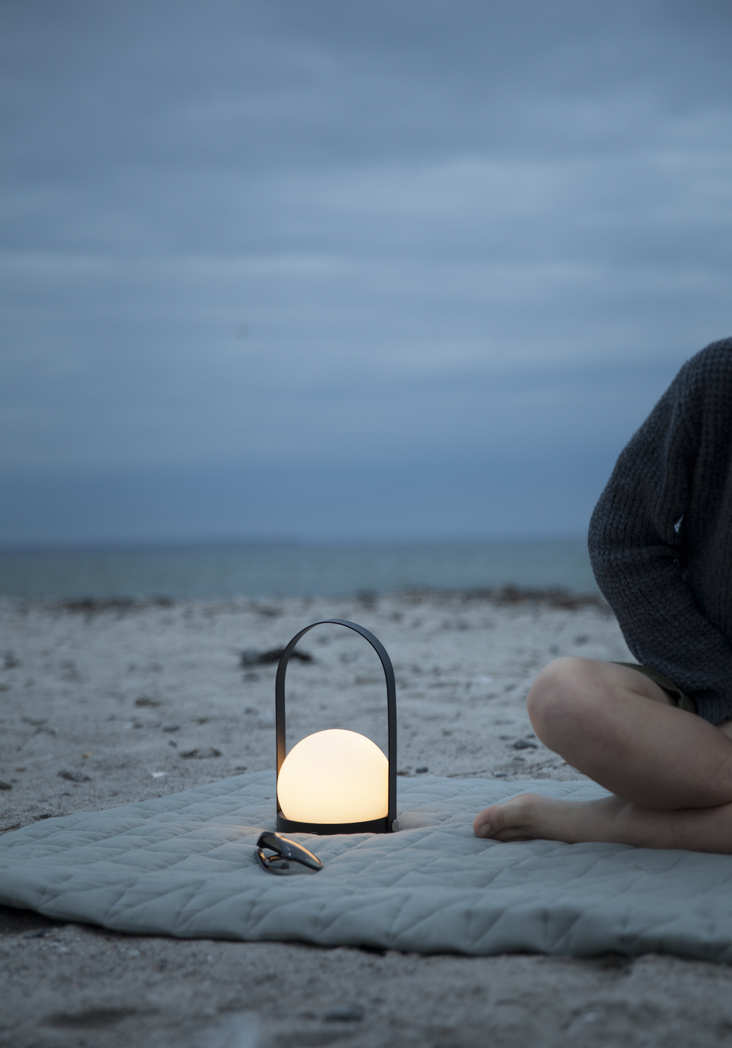 卡丽便携式充电 LED 灯——极简设计与“hygge”的完美结合-8