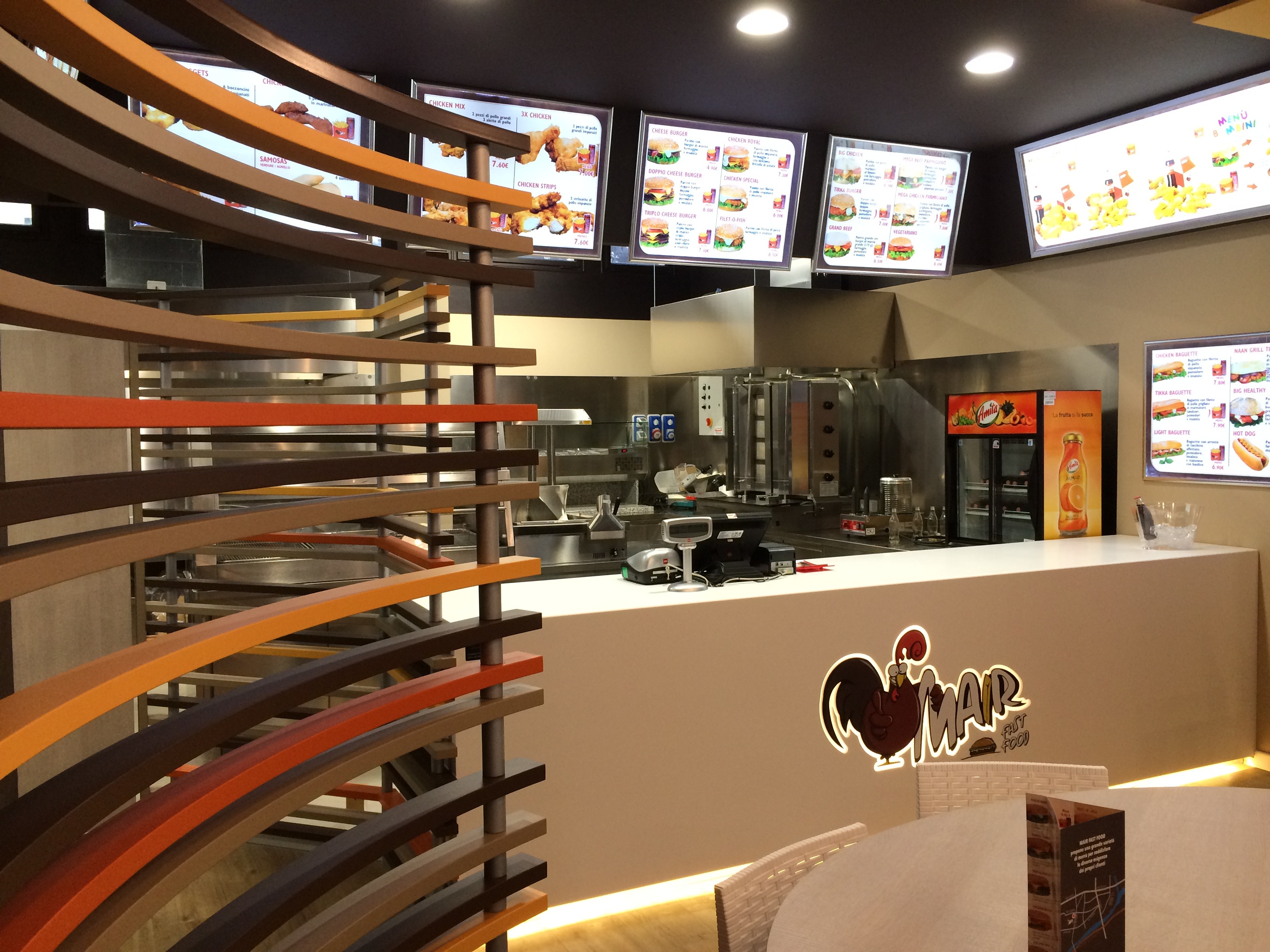 2016 年完成的 MAIR 快餐店室内设计案例-23