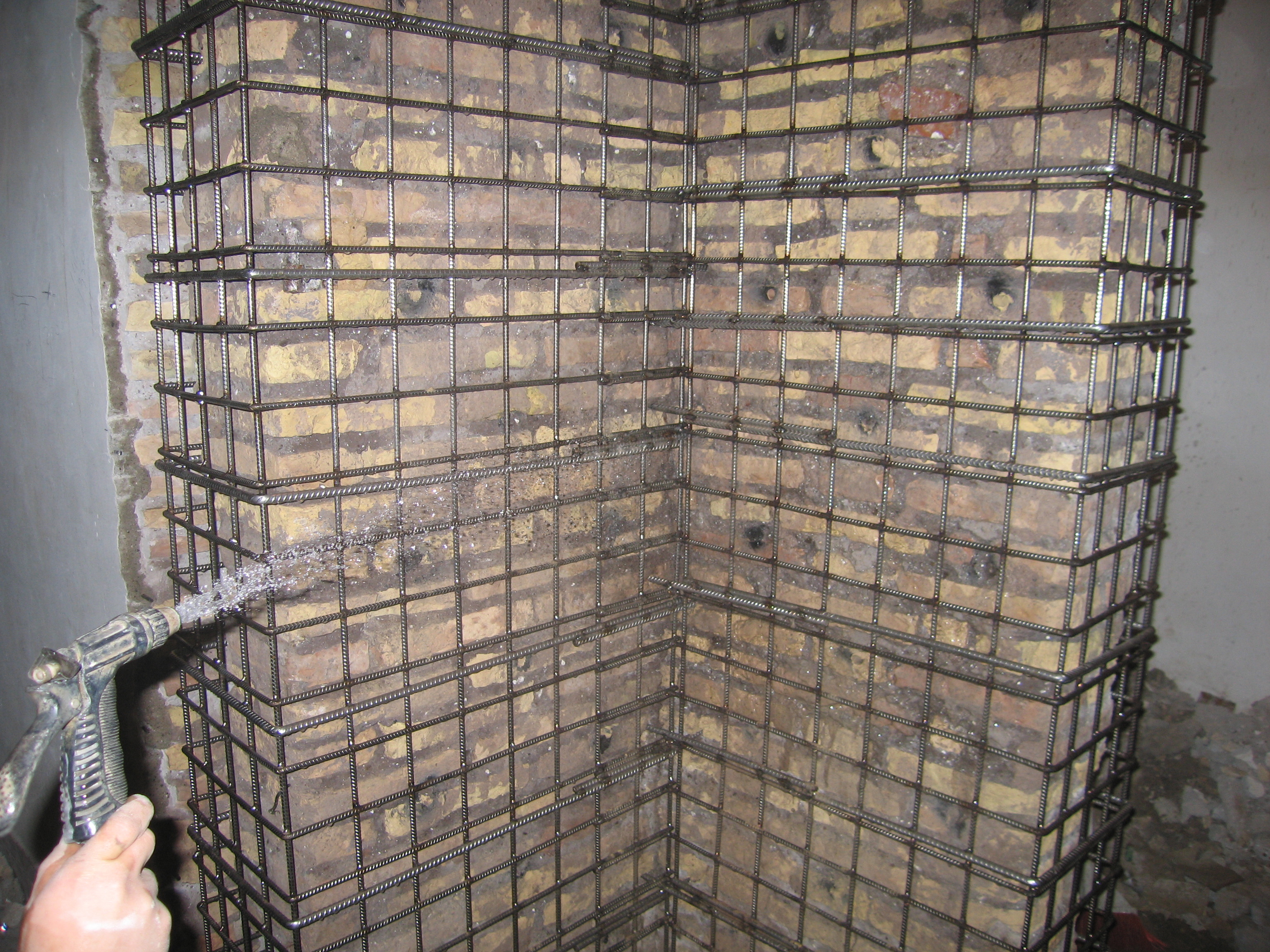 2007 年罗马历史建筑结构加固修复案例-141