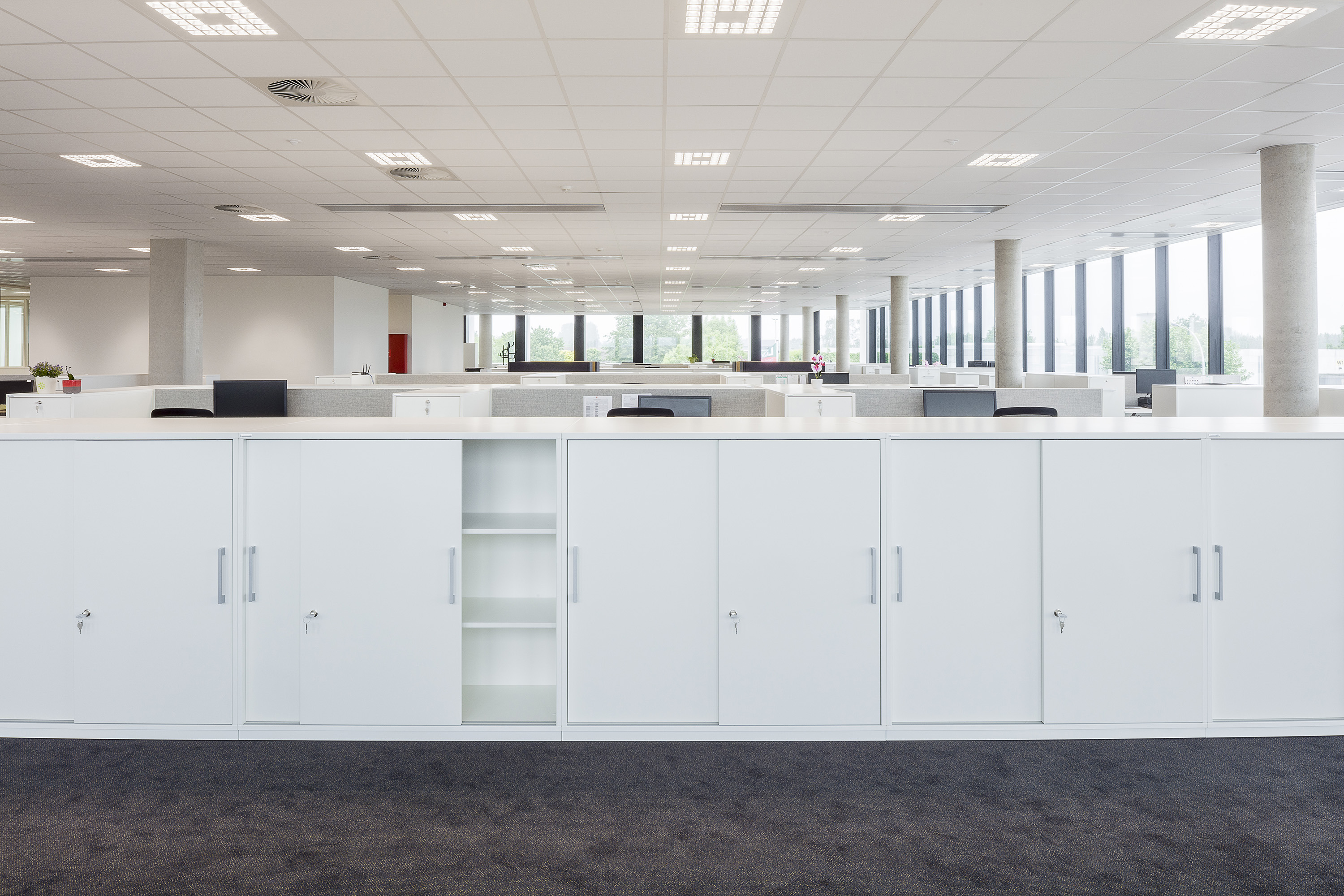 莱诺地毯公司总部-2