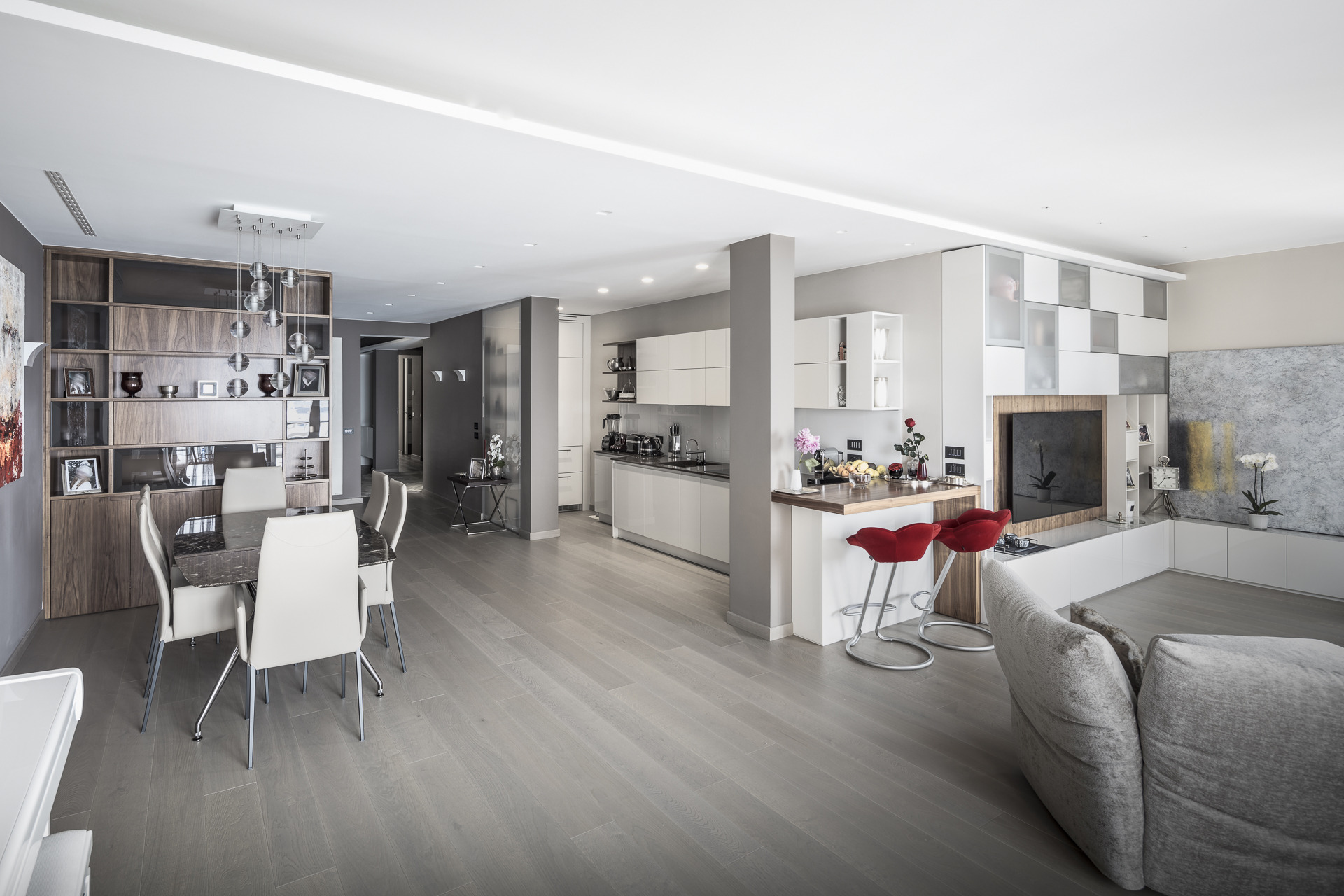 蒙特卡洛海景公寓的翻新之旅-1