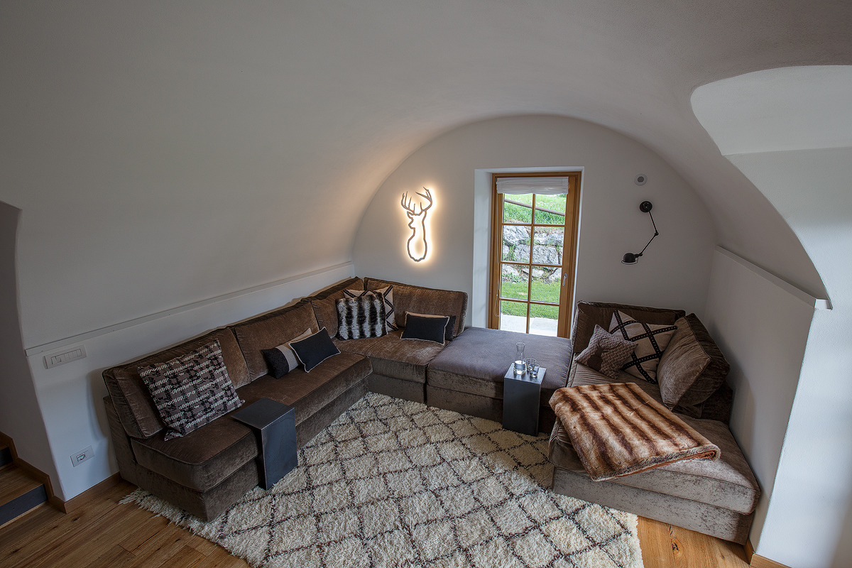 古宅新生 | 1669 年瓦尔特住宅的现代复兴-3