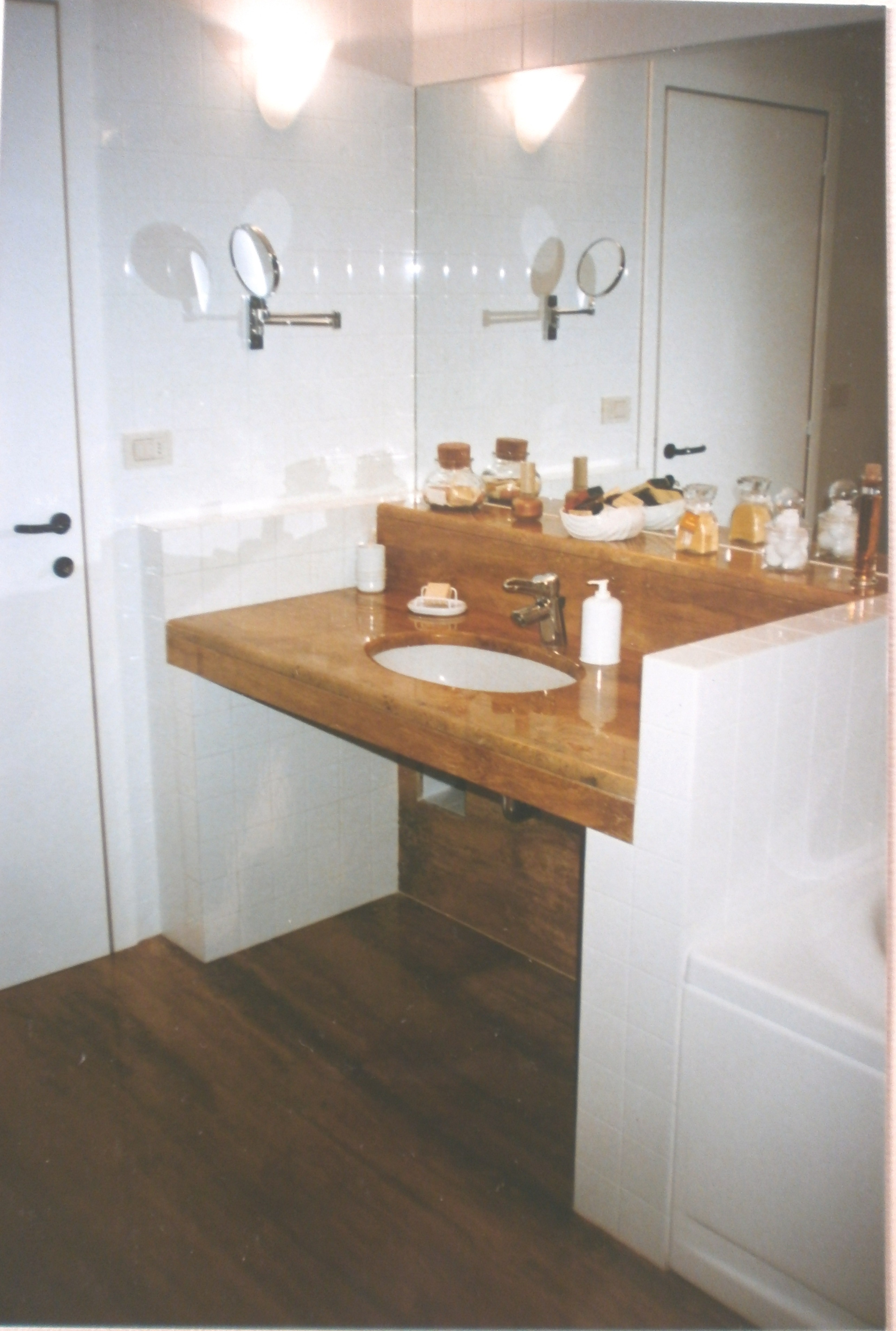 1989 年完工的意大利式独栋花园别墅-36