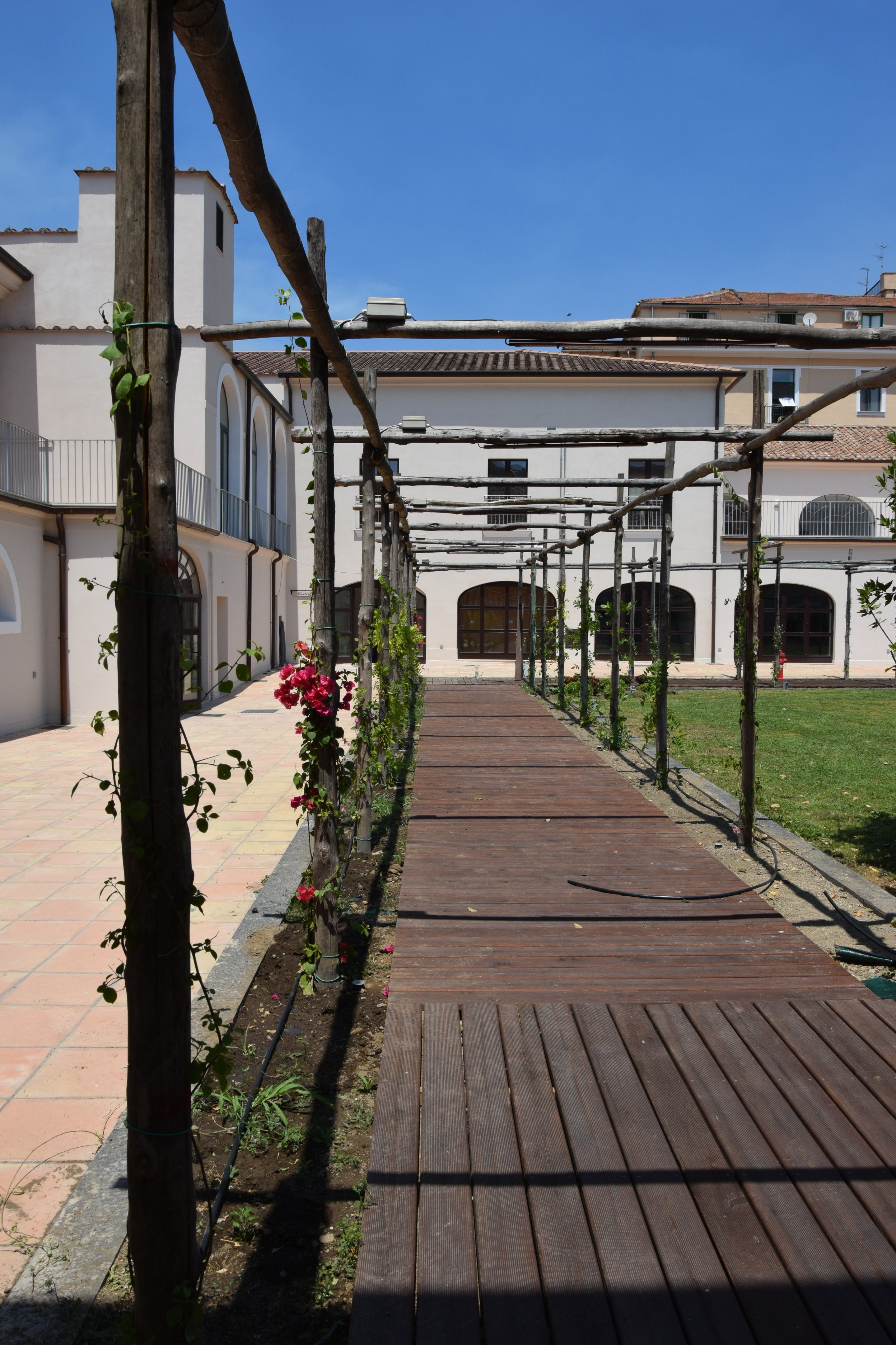 意大利古老修道院焕新颜,文化复兴之光照耀千年遗址-7