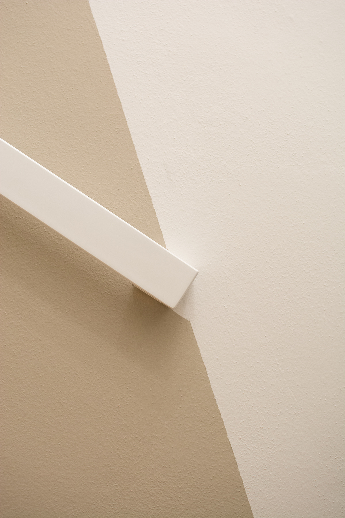 几何形状阁楼 | 从冷漠到温馨的蜕变-45