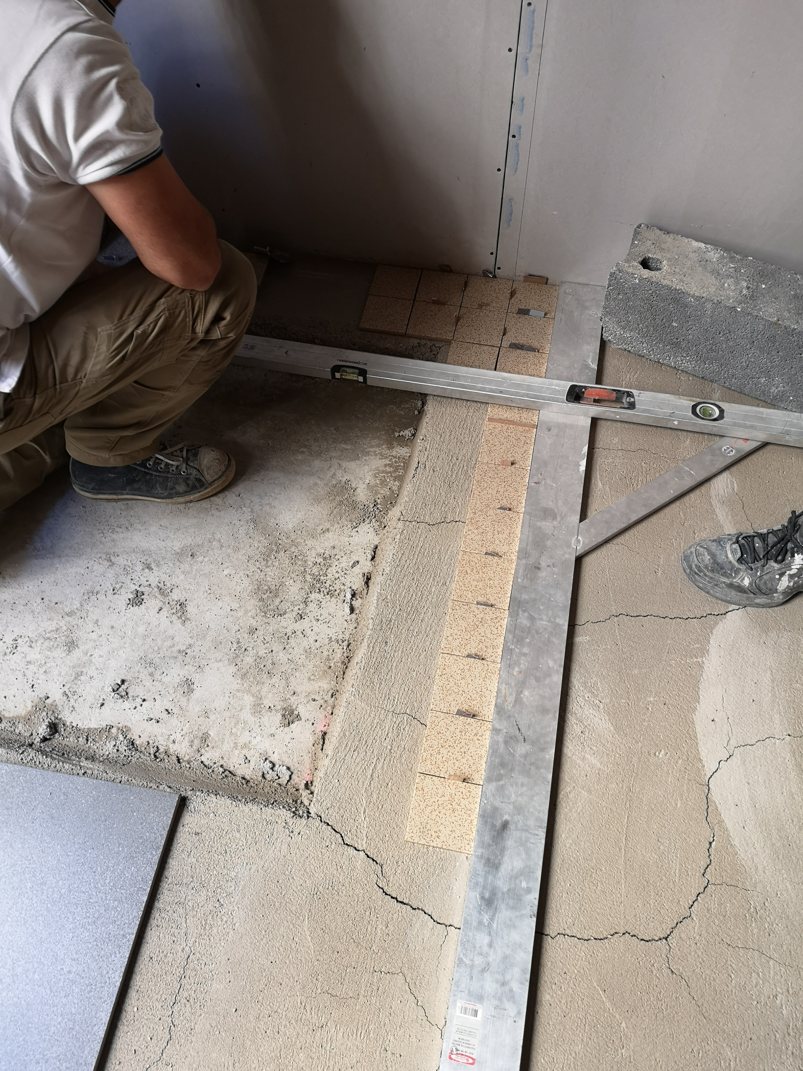 2018 年完工的 250 万欧元砖石餐厅设计-7