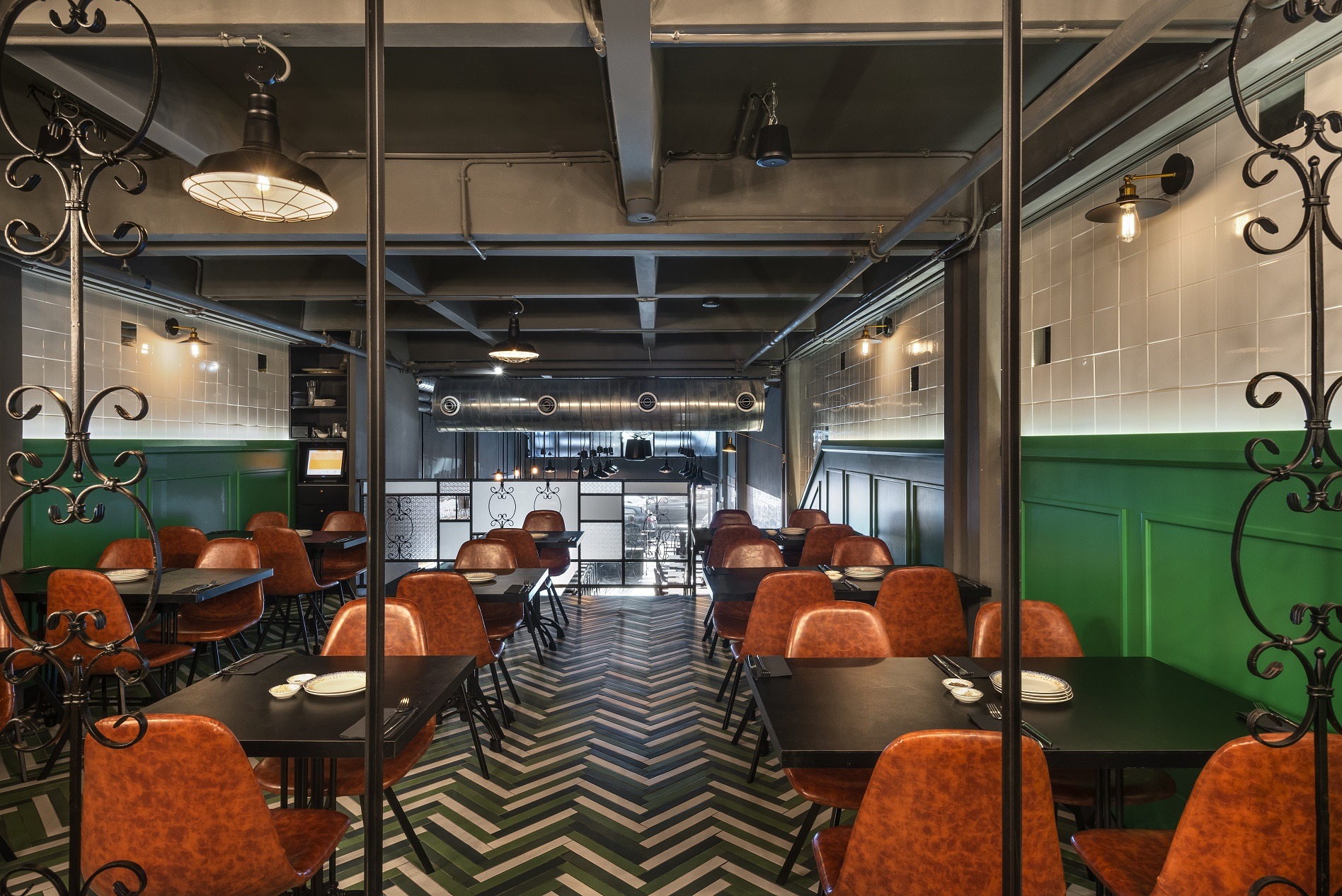 绿意盎然的城市绿洲——Rosenberg 餐厅-3