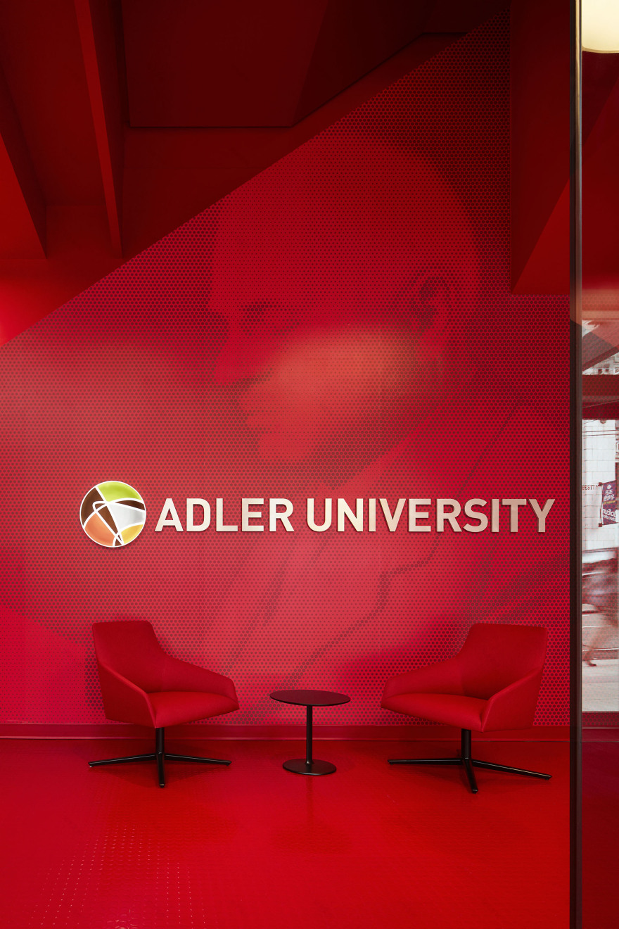 温哥华 Adler 大学校园,垂直学术广场的创新设计-9