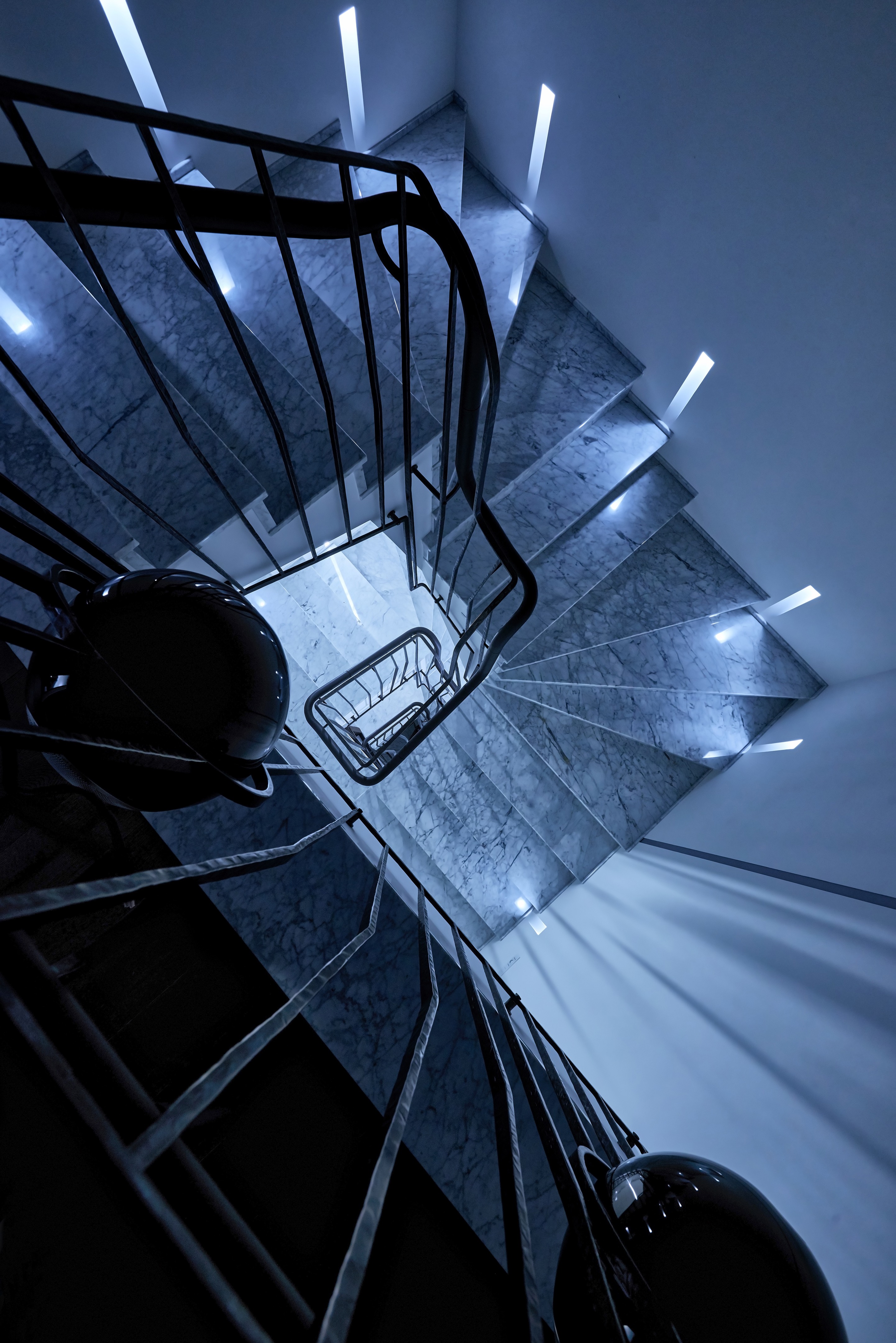 2017 年三层联排别墅影院式客厅设计-37