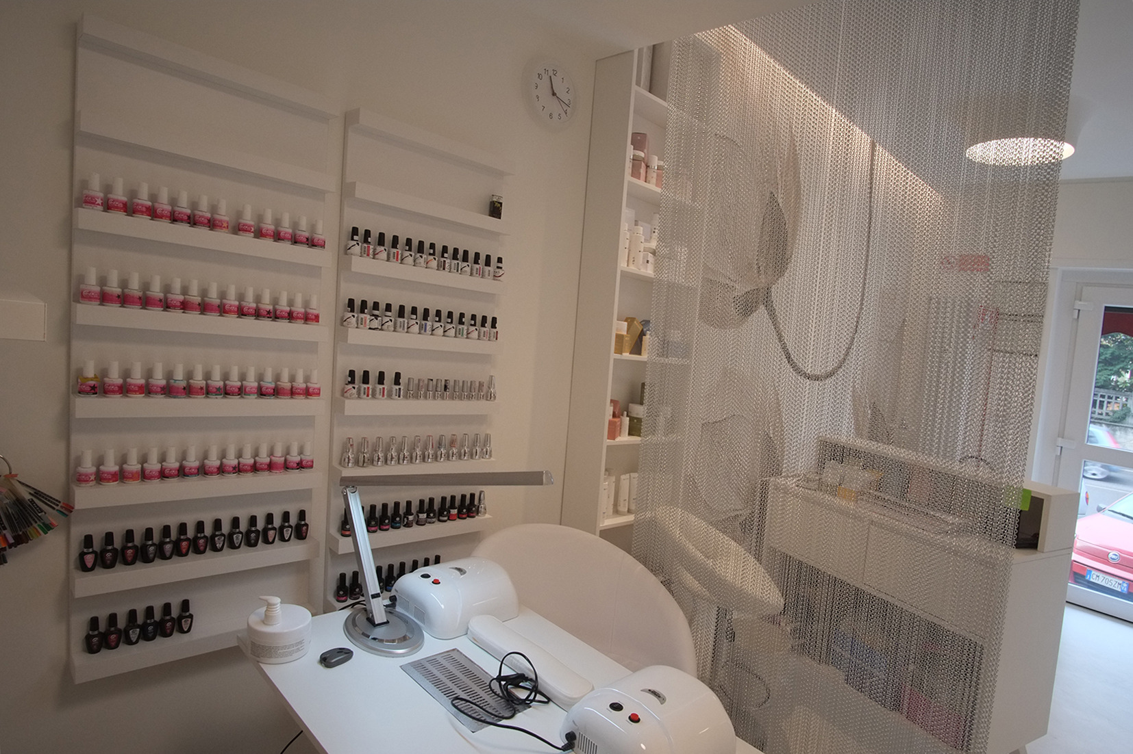 现代简约美学，2017 年完成的美容中心室内设计-20