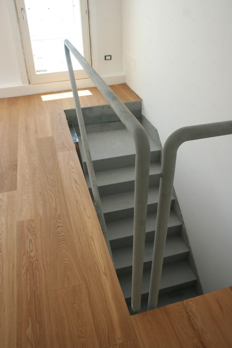 2014 年完成的“金属木质”公寓设计-17