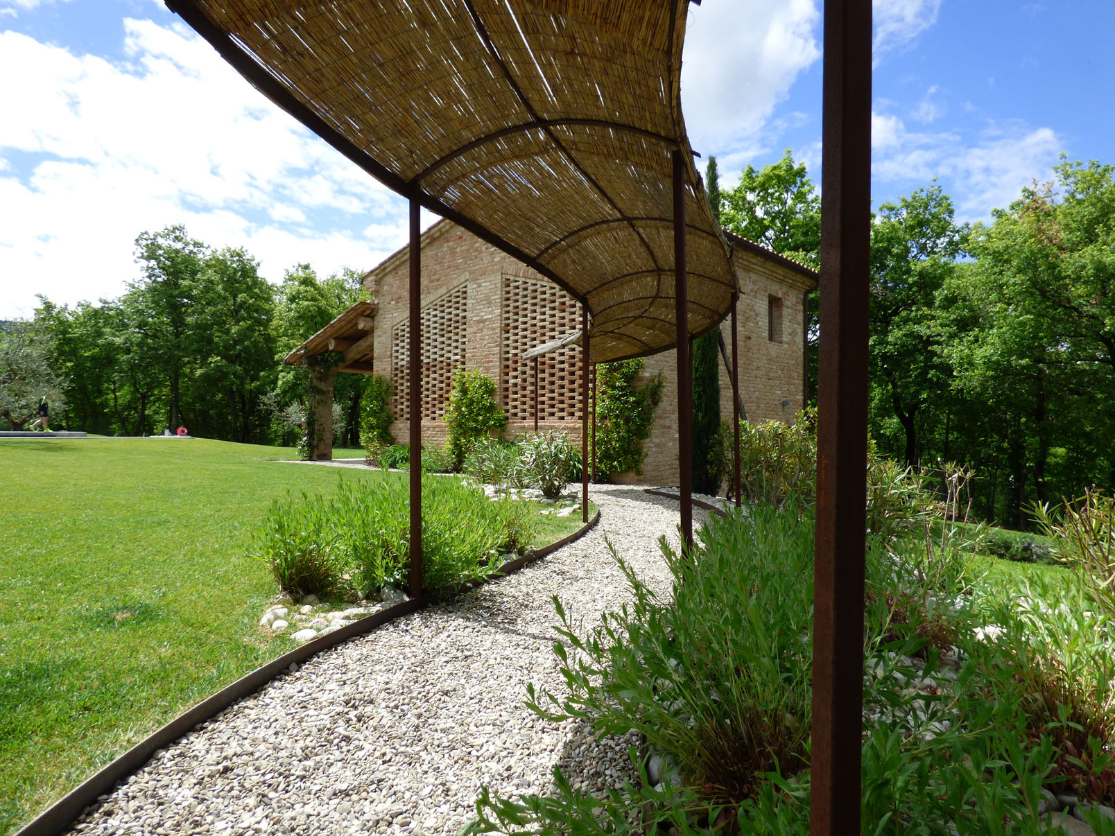 意大利乡村三层楼房改建-11