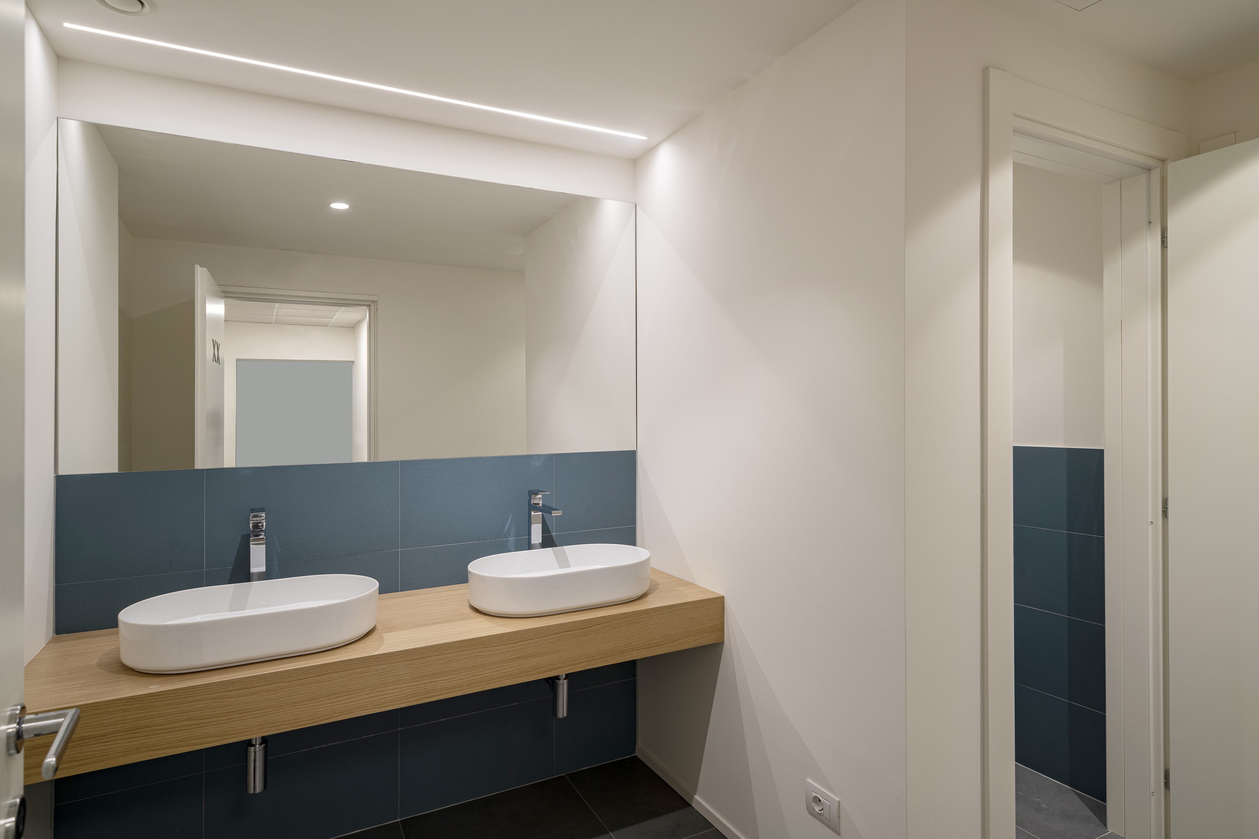 Hansgrohe 意大利总部，现代简约的办公空间-13