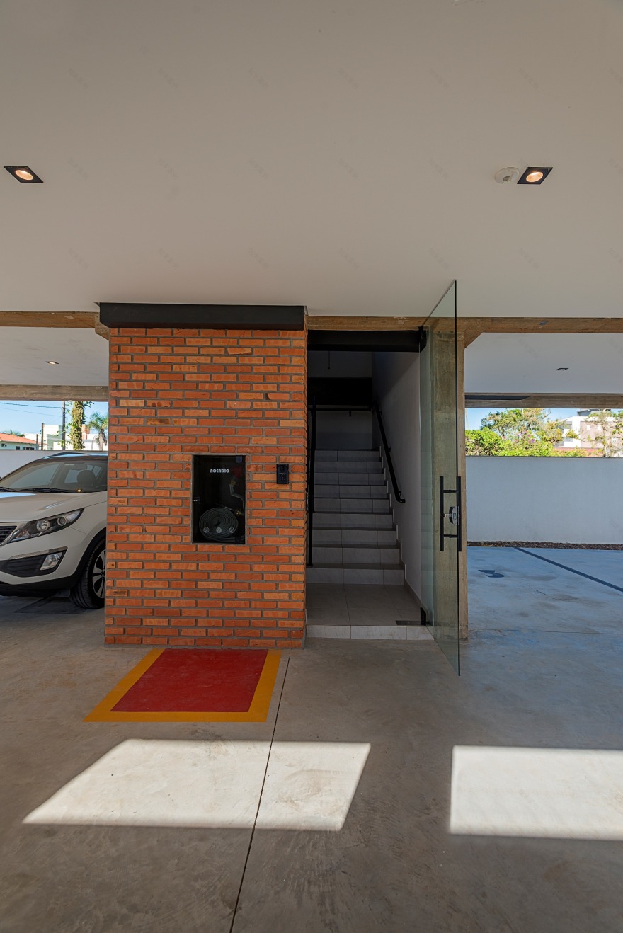 巴西 N 07 住宅大楼,简约现代的海景公寓-16