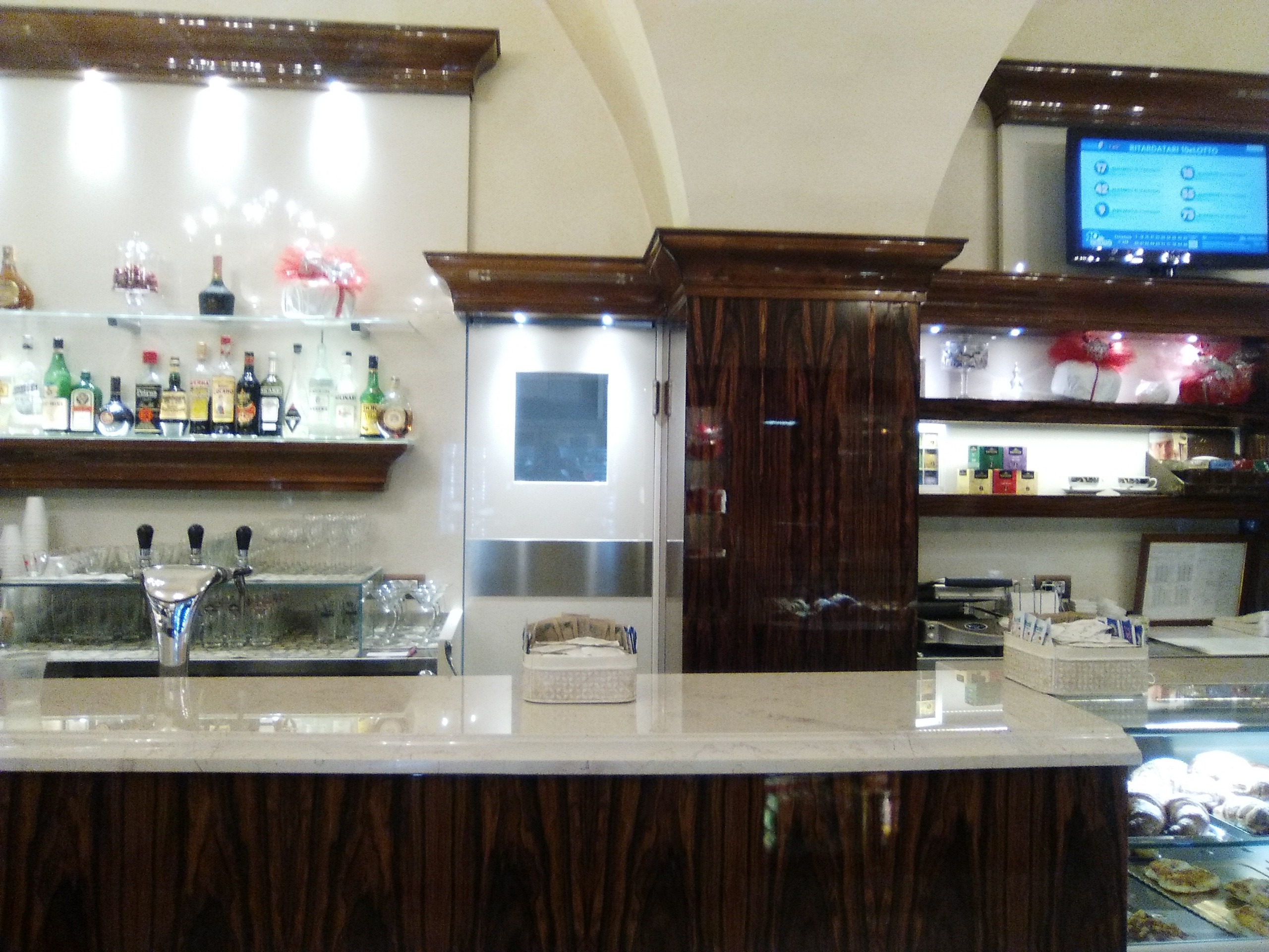 2016 年完成的意大利风格咖啡馆设计-28