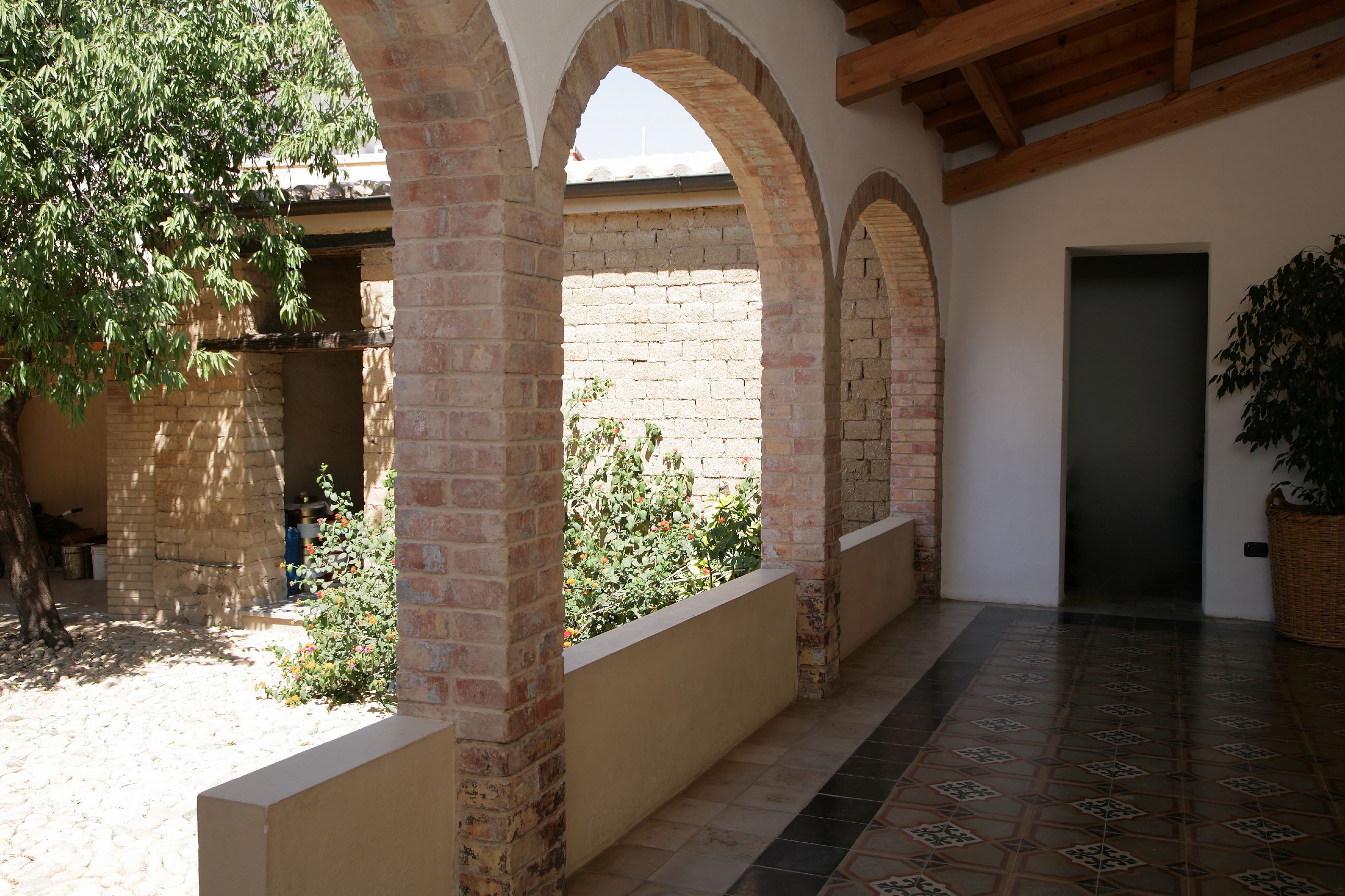 原生土砖房的重生-4