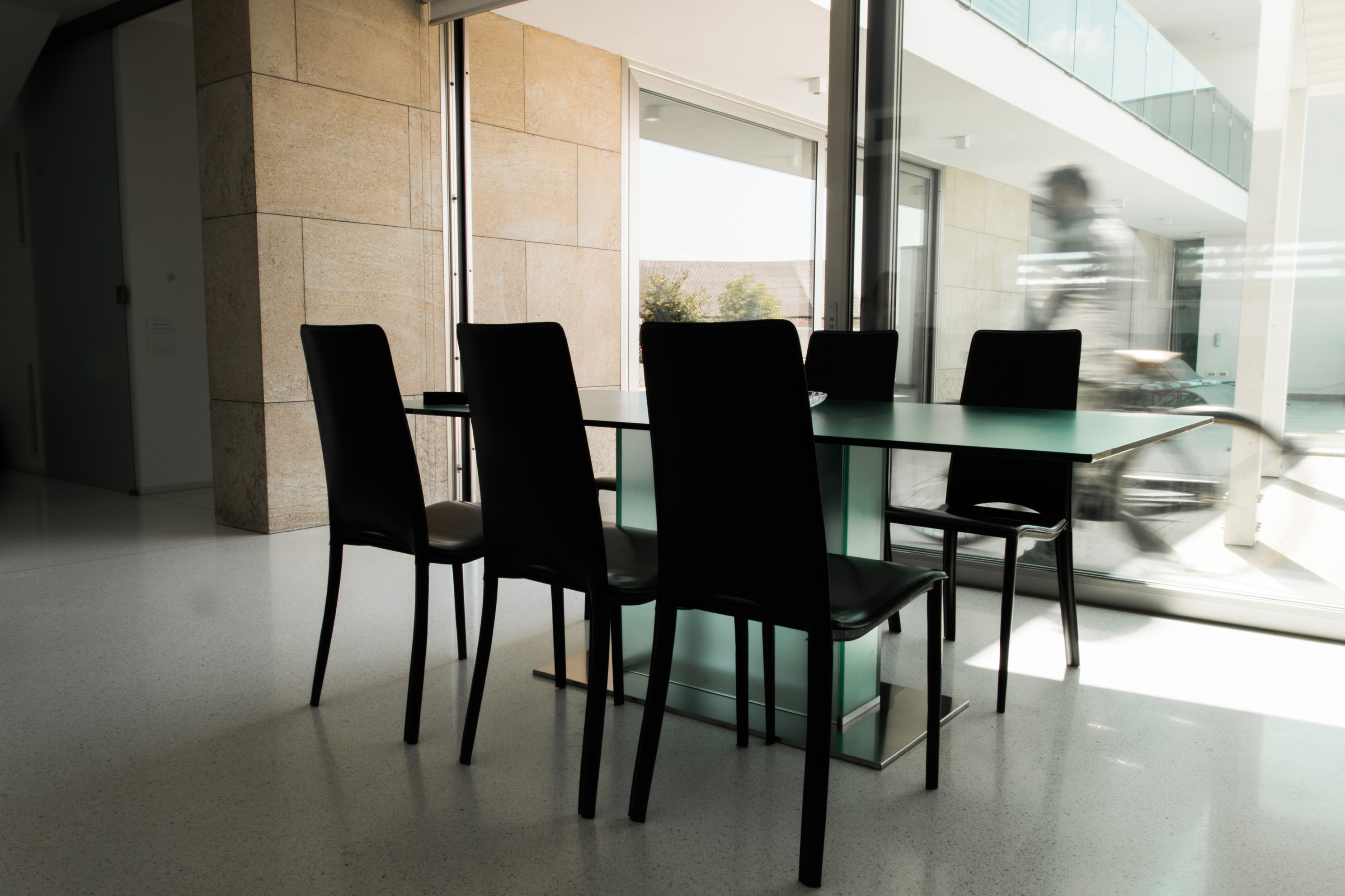 乡间别墅的现代奢华室内设计-24