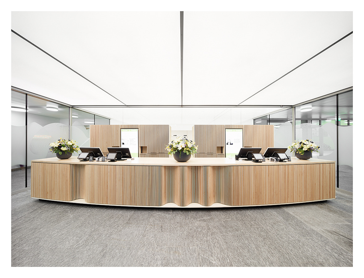 St· Gallen 医院“校园药店”-0