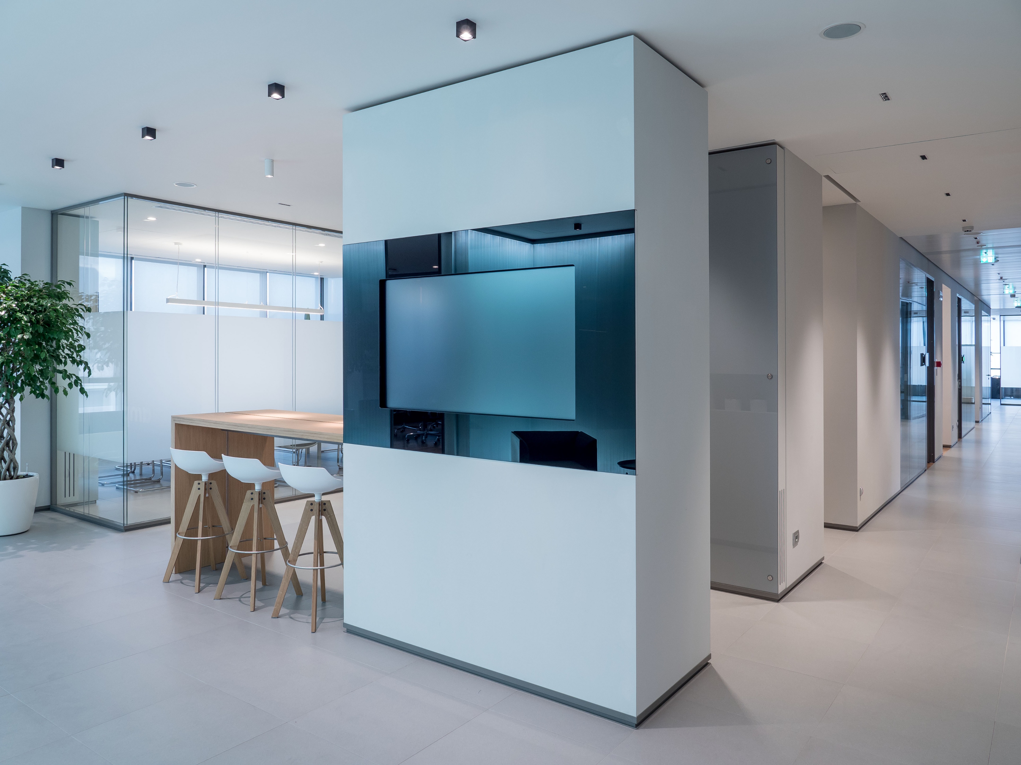 米兰 Amplifon 总部办公空间创新设计-10