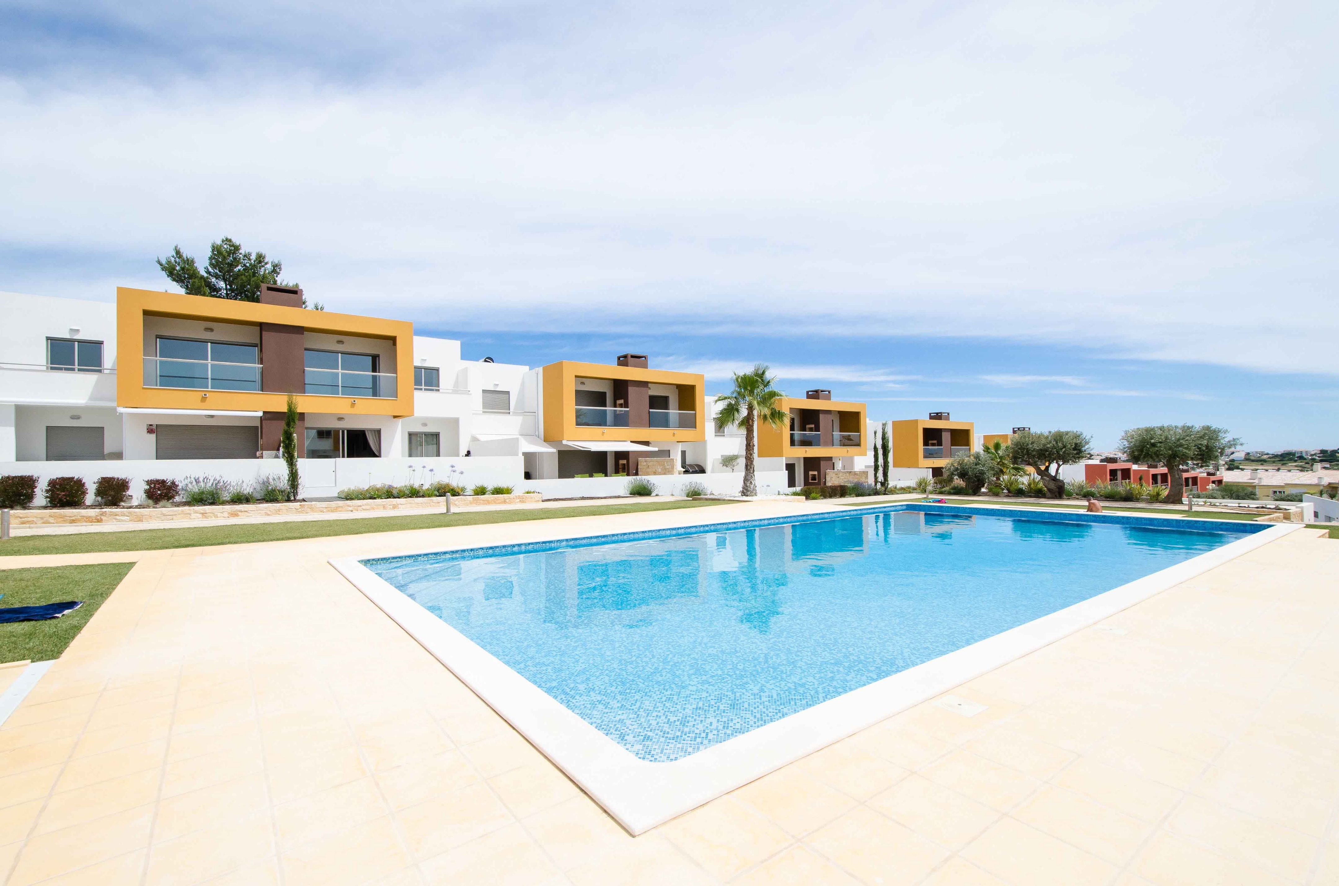 阿尔布费拉简约品味公寓设计-21