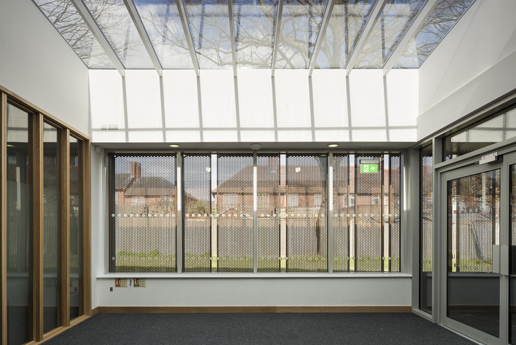 伦敦卡沙尔顿男孩体育学院新教学楼-41