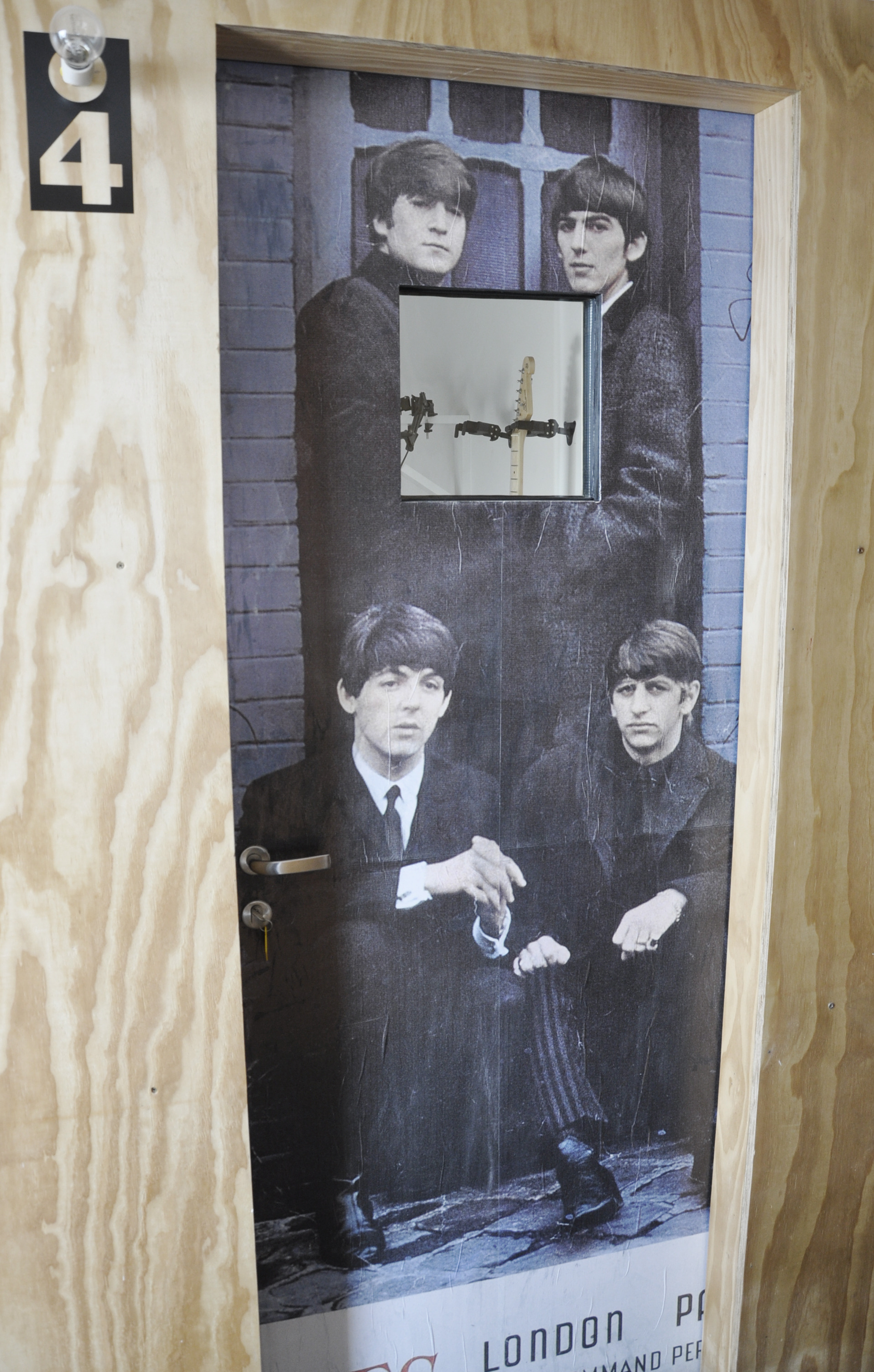 2015 年巴西 School of Rock Moema-SP 室内设计案例-18