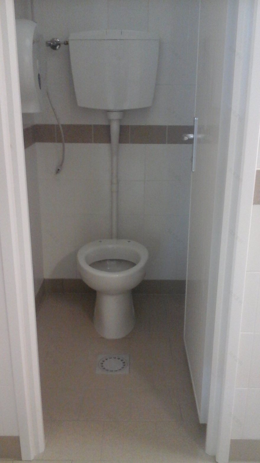 2016 年意大利 Arzachena 旅游港口设施完善-3