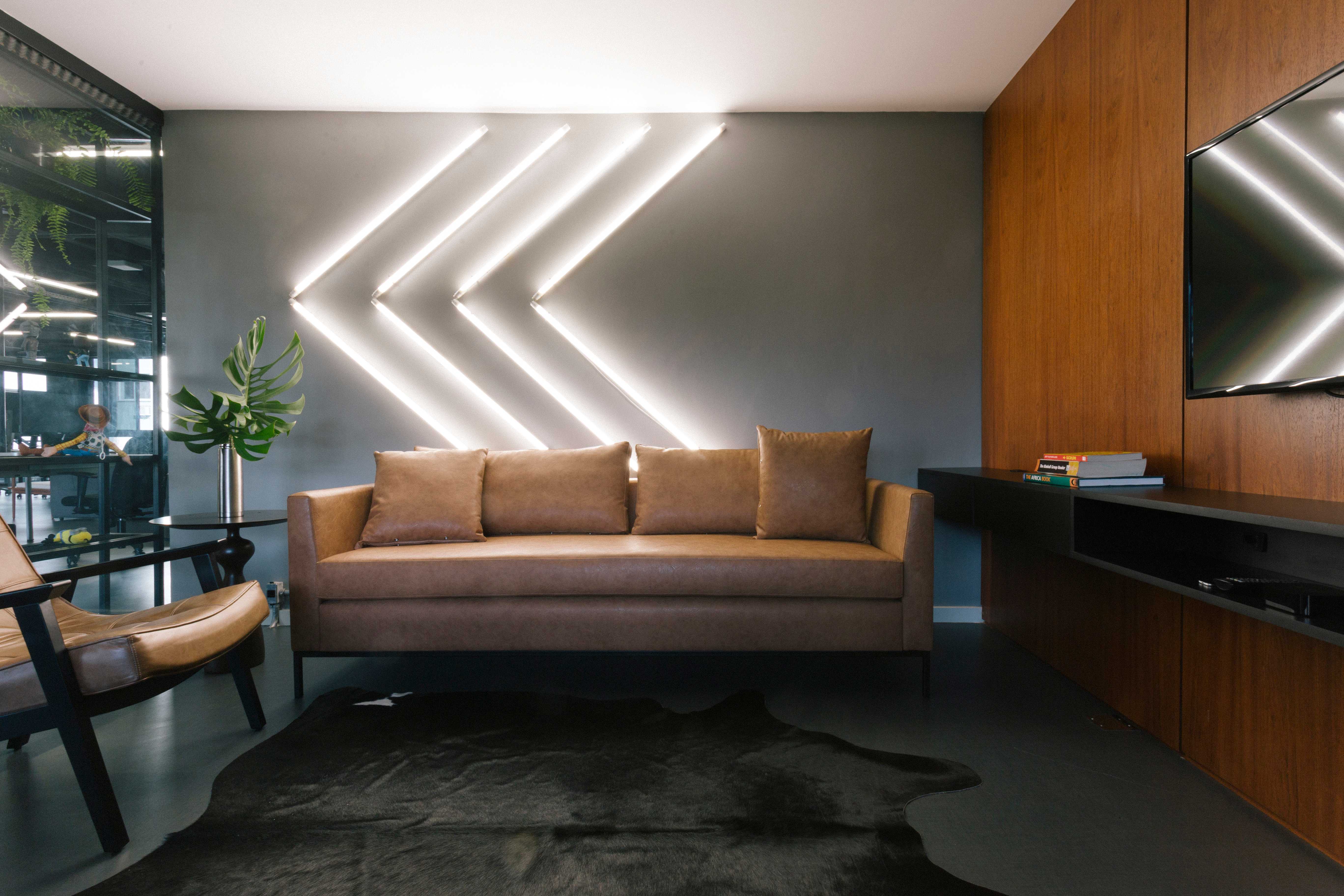 巴西 Azion 科技公司办公室——极客文化与工业风格的完美融合-46