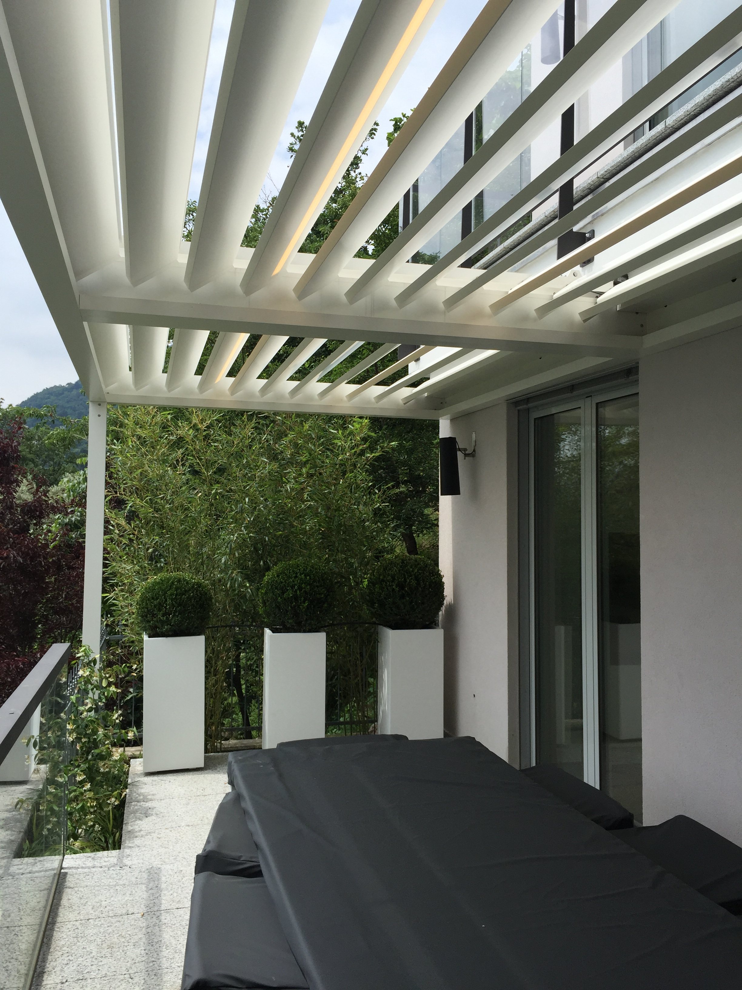 意大利科莫湖畔豪华私人别墅-11