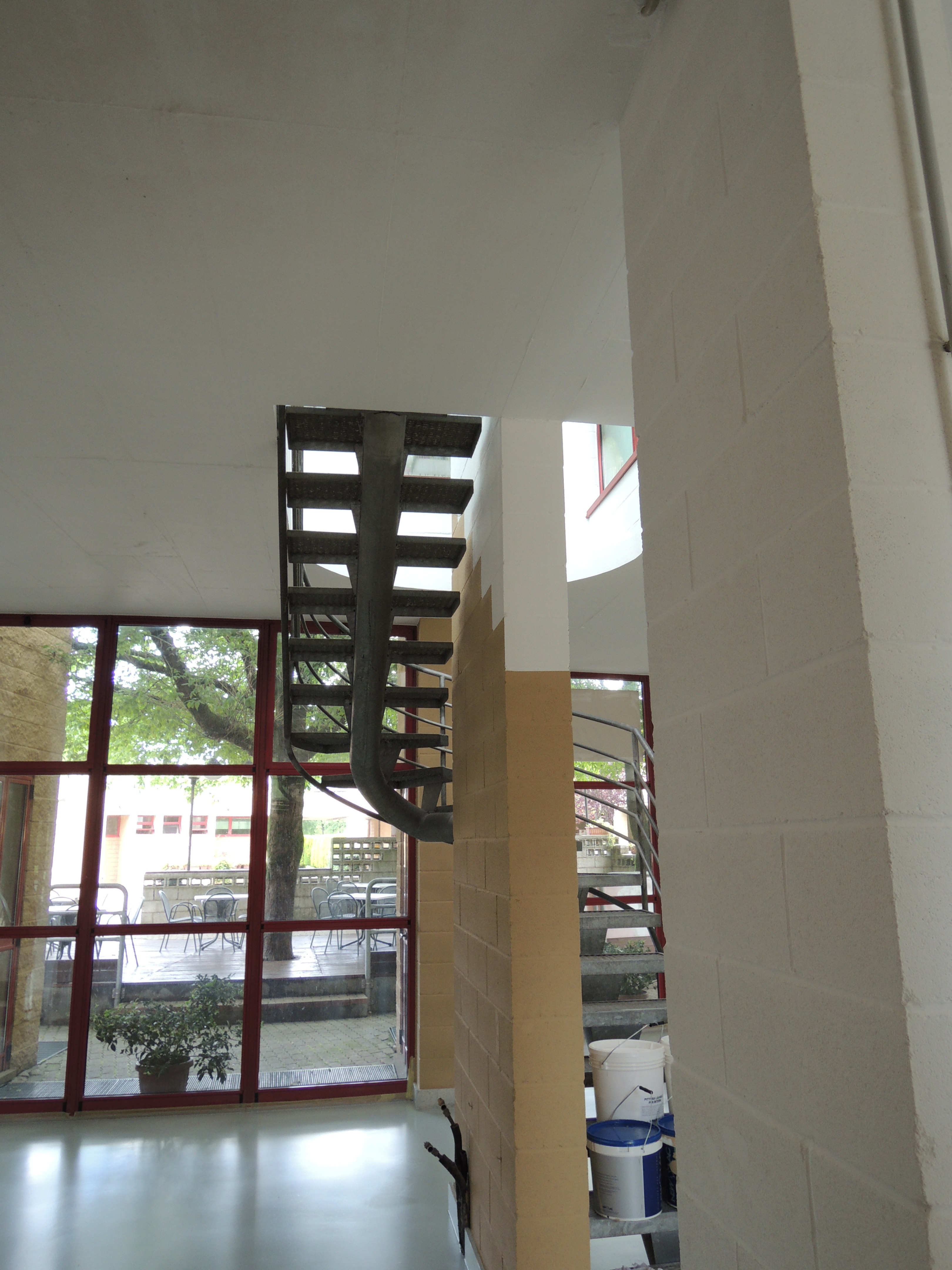 运动中心“L.Merigliano”翻新俱乐部会所,打造休闲聚会空间-6