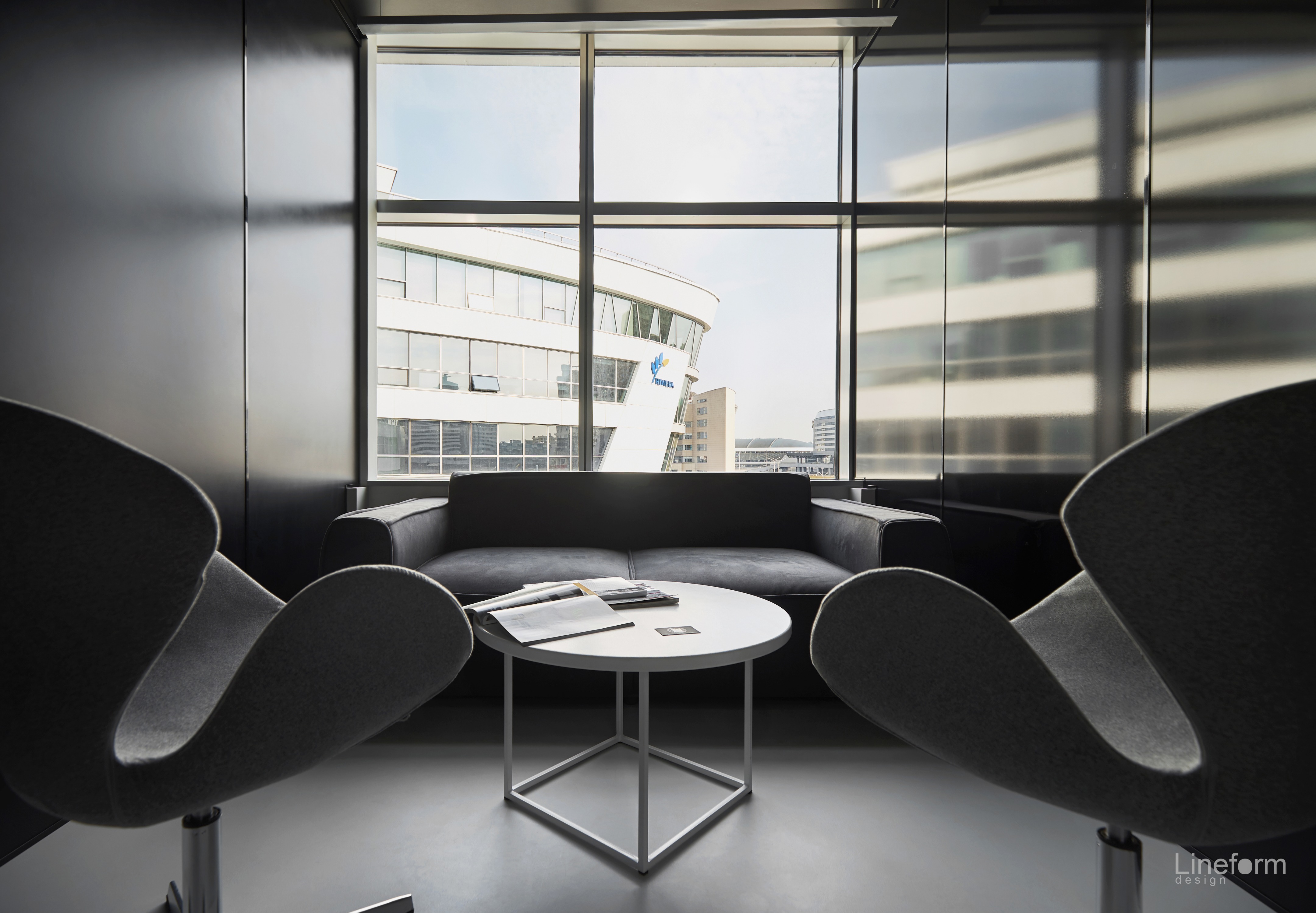 因图尔实验室办公室-17