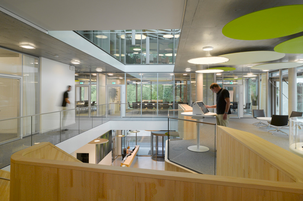 施迈茨通信中心-2