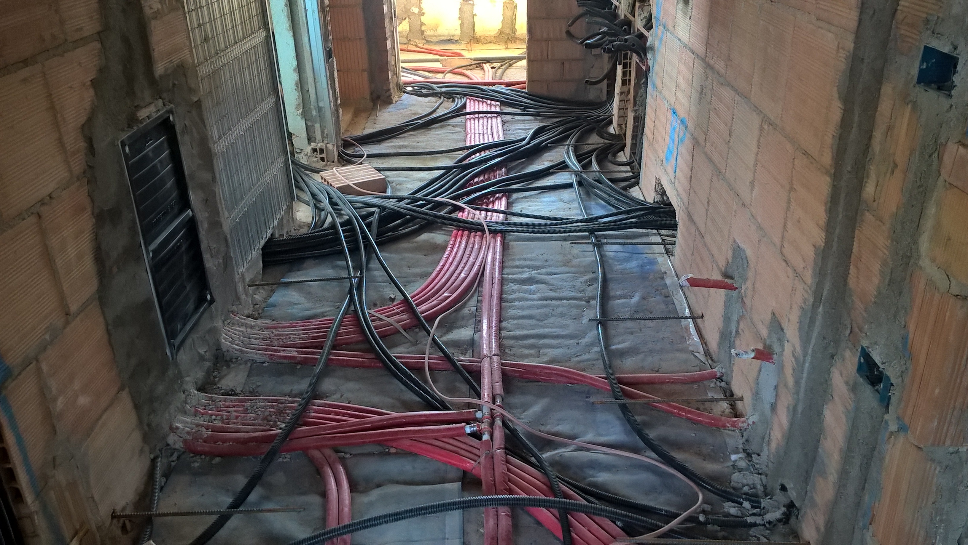 双家庭别墅翻新记-26