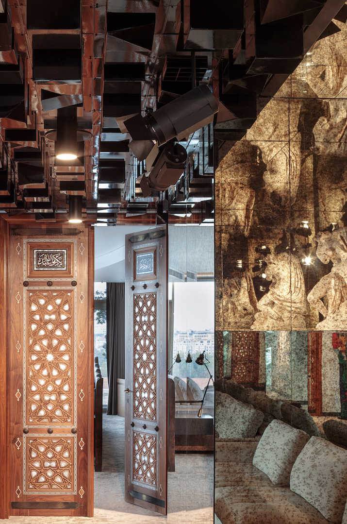 伊斯坦布尔顶层公寓，钢铁与艺术的完美融合-11