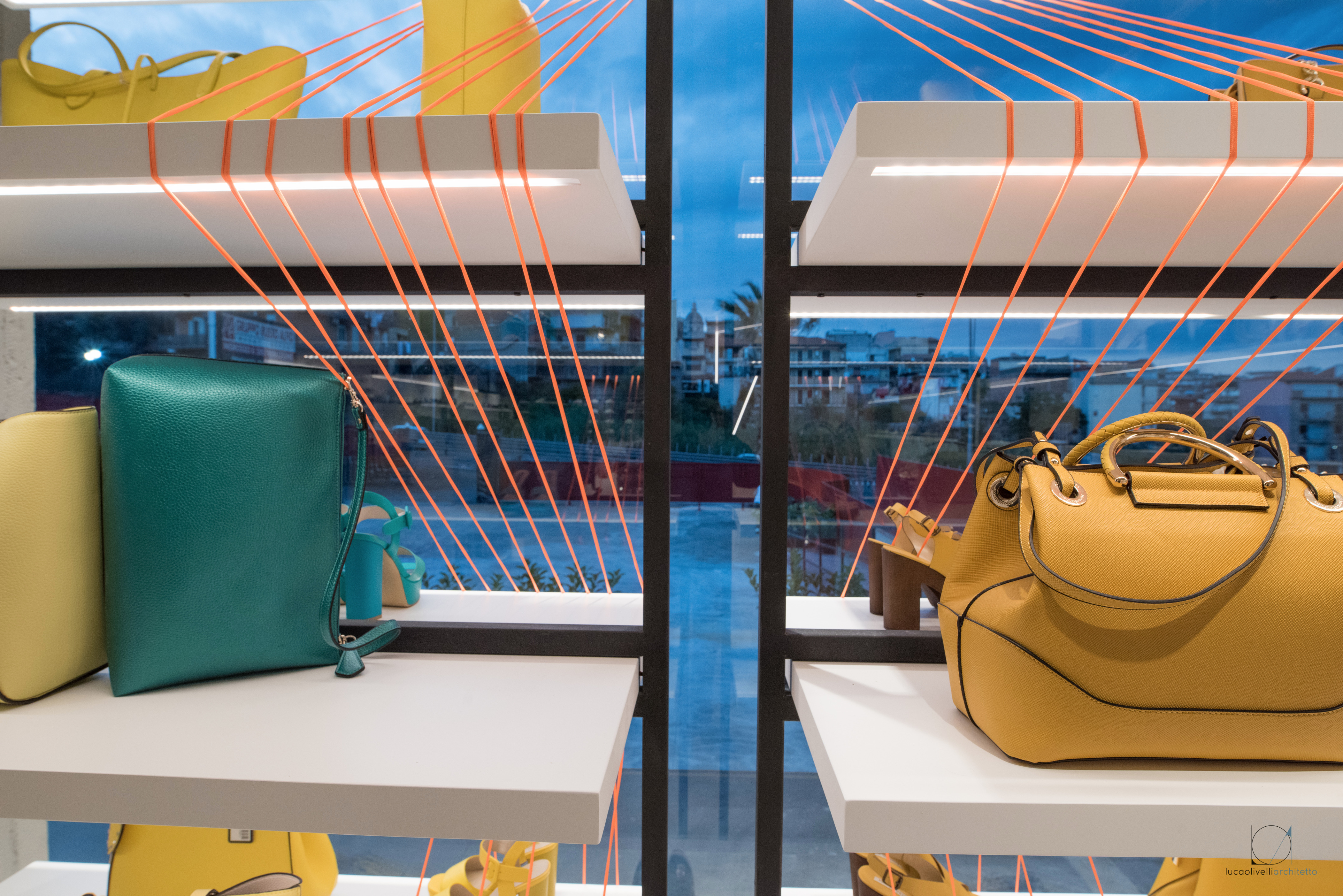 2018 年博纳科索品牌折扣店室内设计-14