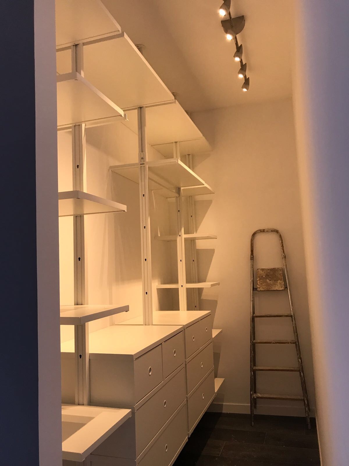 罗马公寓的 2017 年翻新设计-12