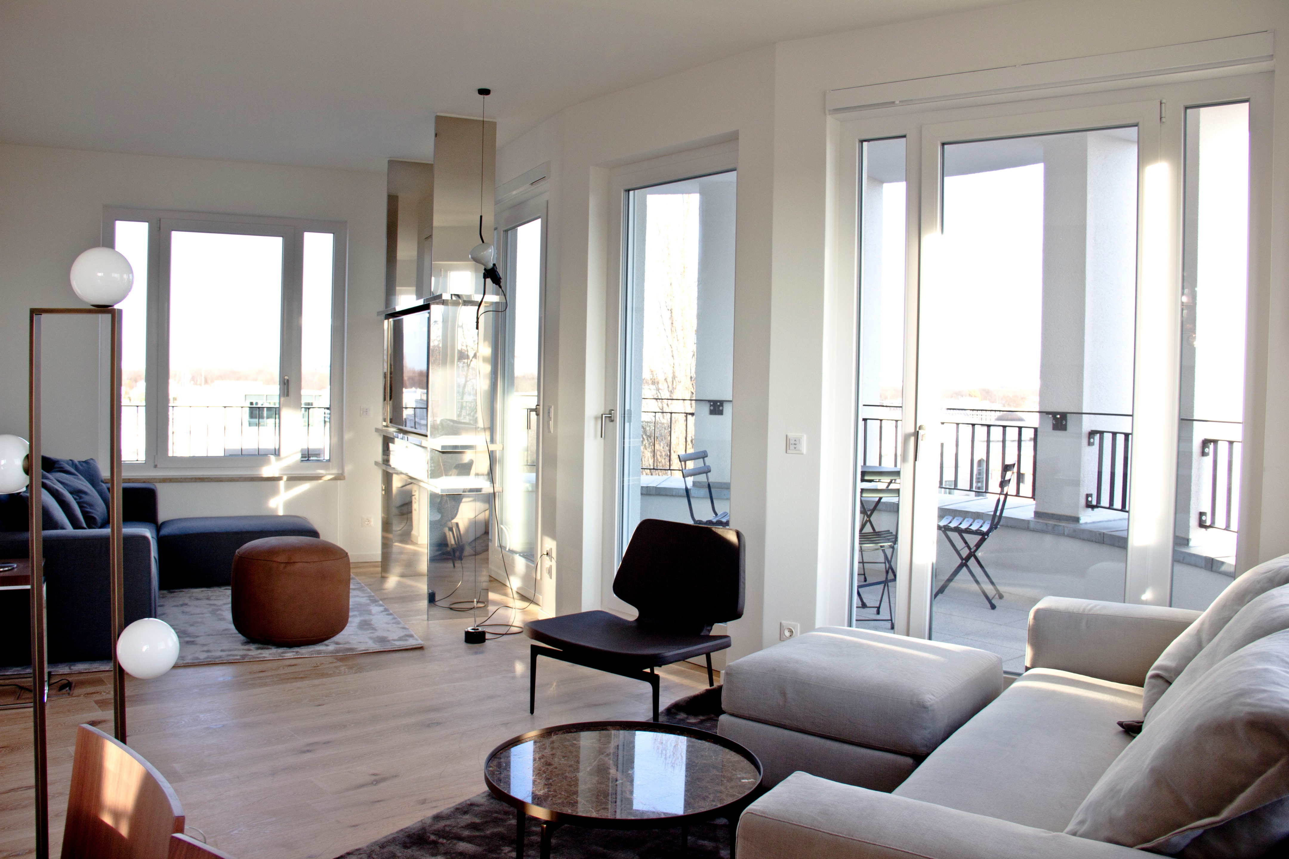 柏林中心顶层公寓的现代意式设计-9