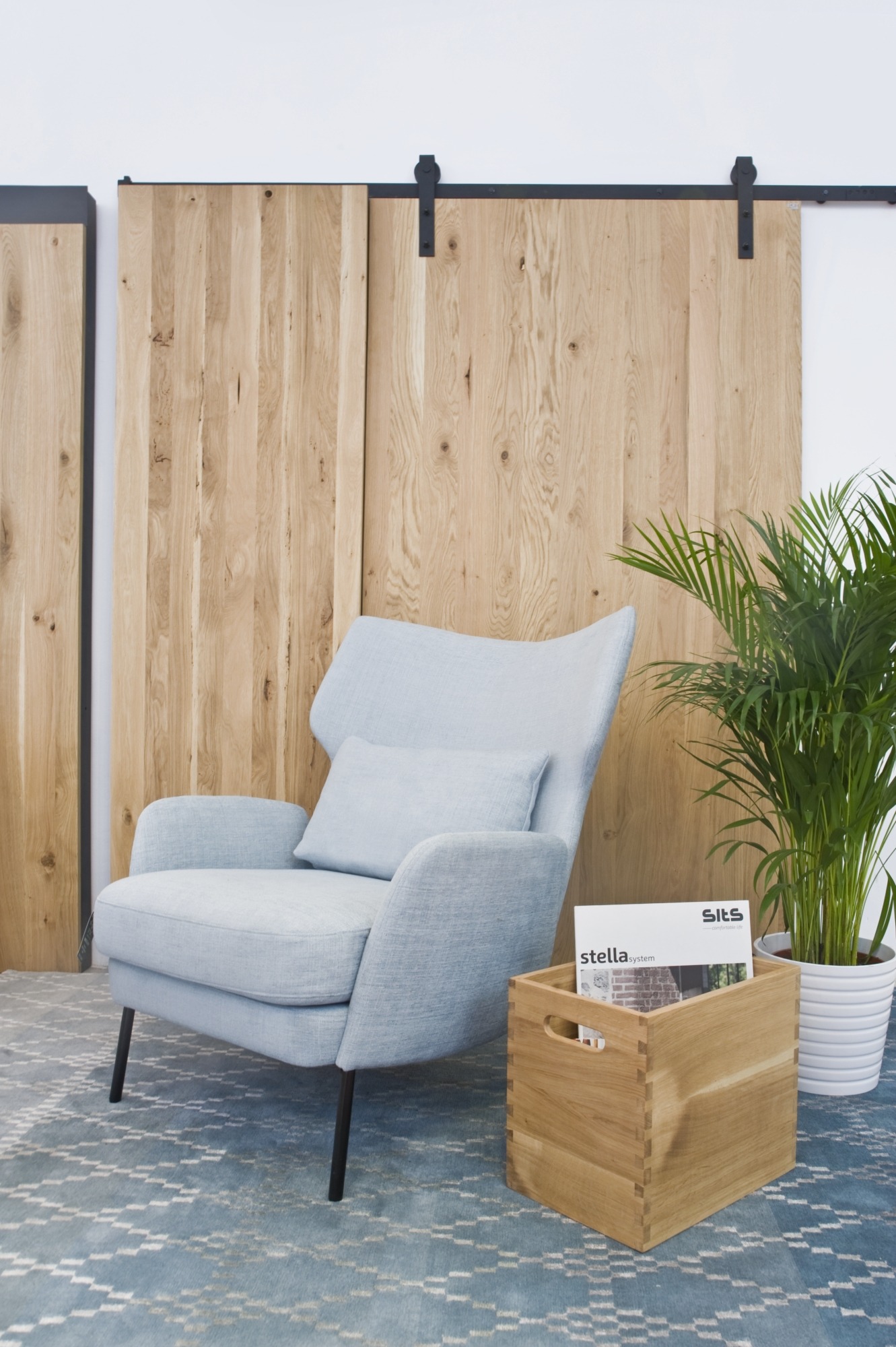 波兰华沙'Euforma'展示厅——现代与复古的完美结合-7